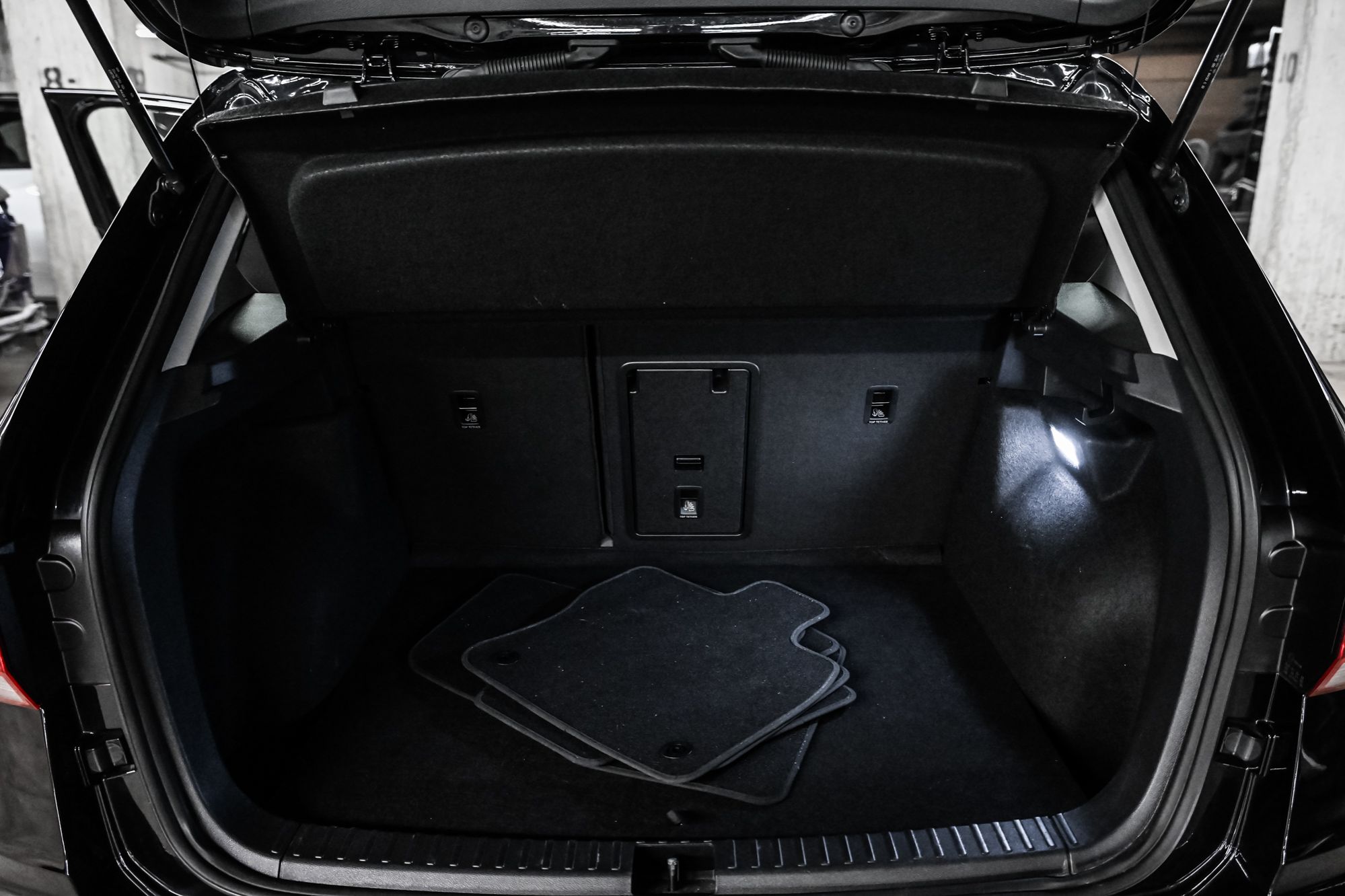 Volkswagen Taos  2024 à Dorval, Québec