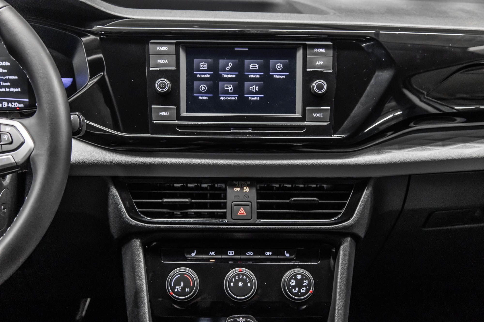 2024 Volkswagen Taos in Dorval, Quebec