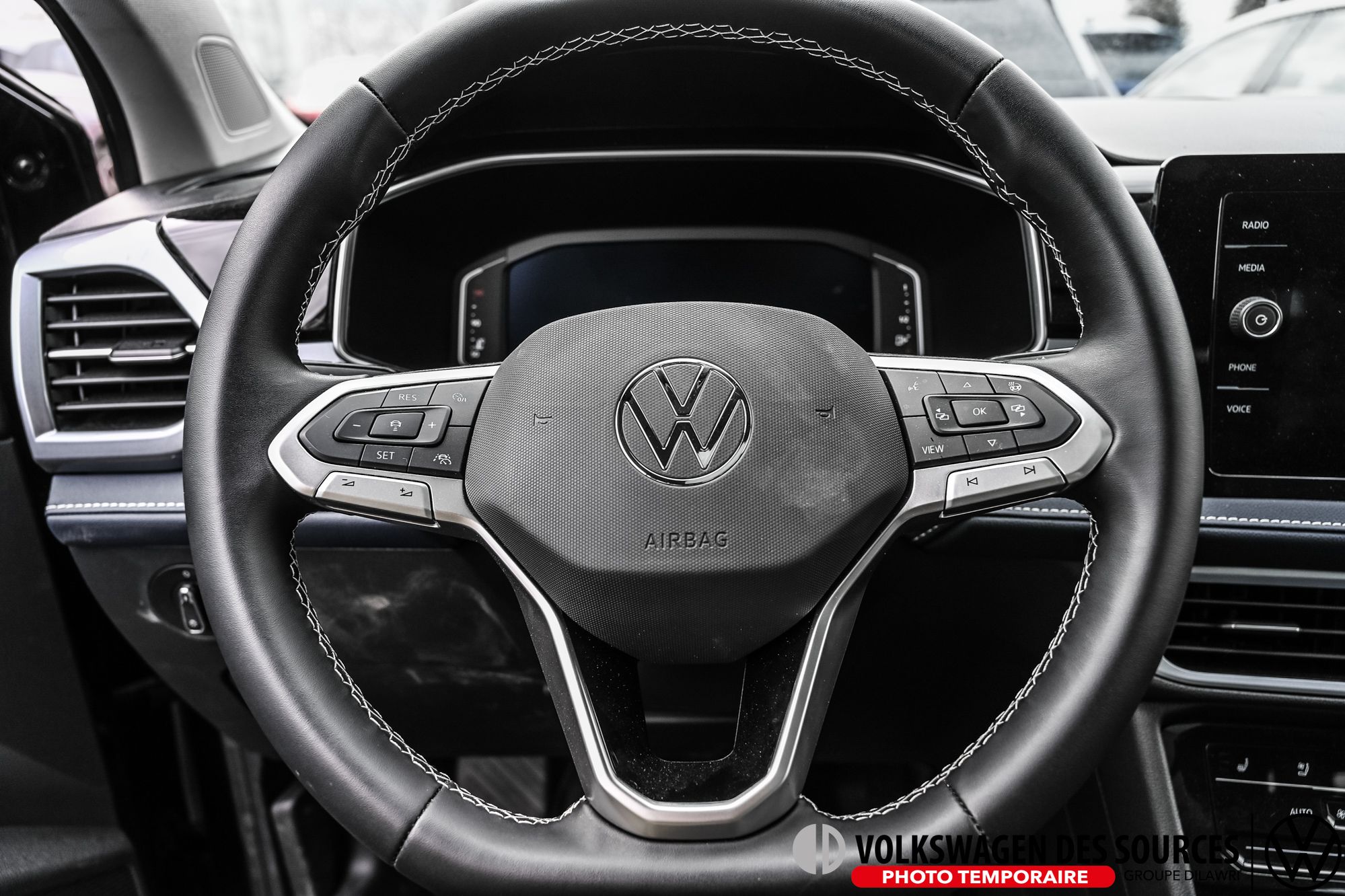 2025 Volkswagen Taos in Dorval, Quebec