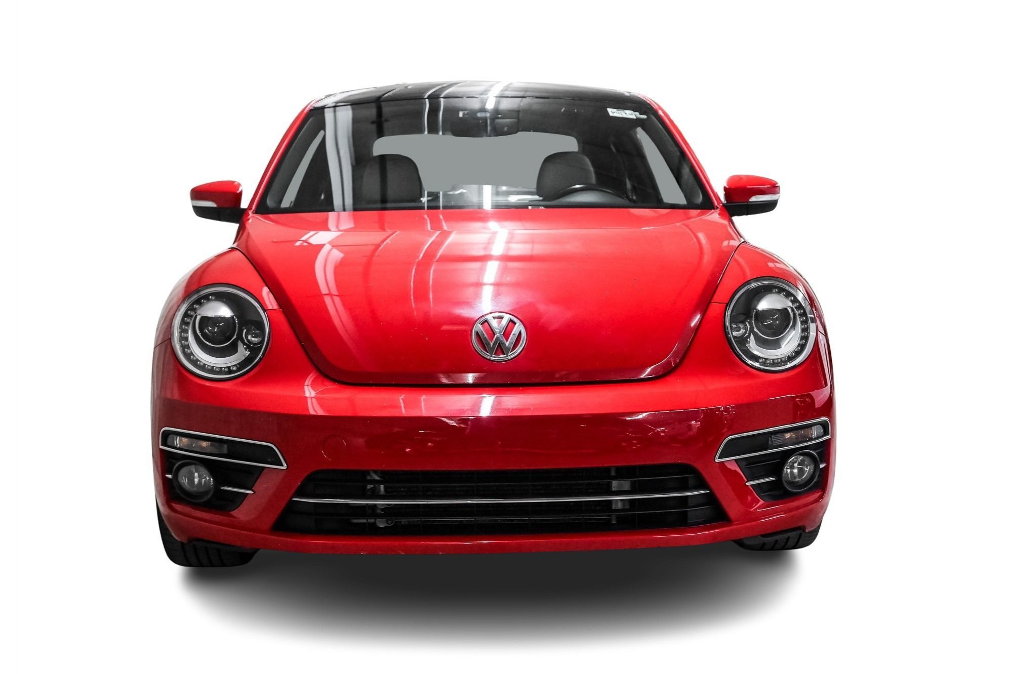 Photo 2018 Volkswagen The Beetle Coast 2.0T 6sp at w/Tip #2