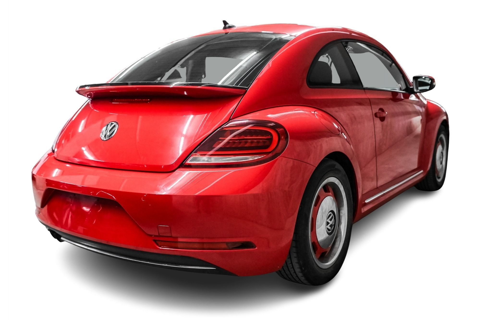 Photo 2018 Volkswagen The Beetle Coast 2.0T 6sp at w/Tip #3