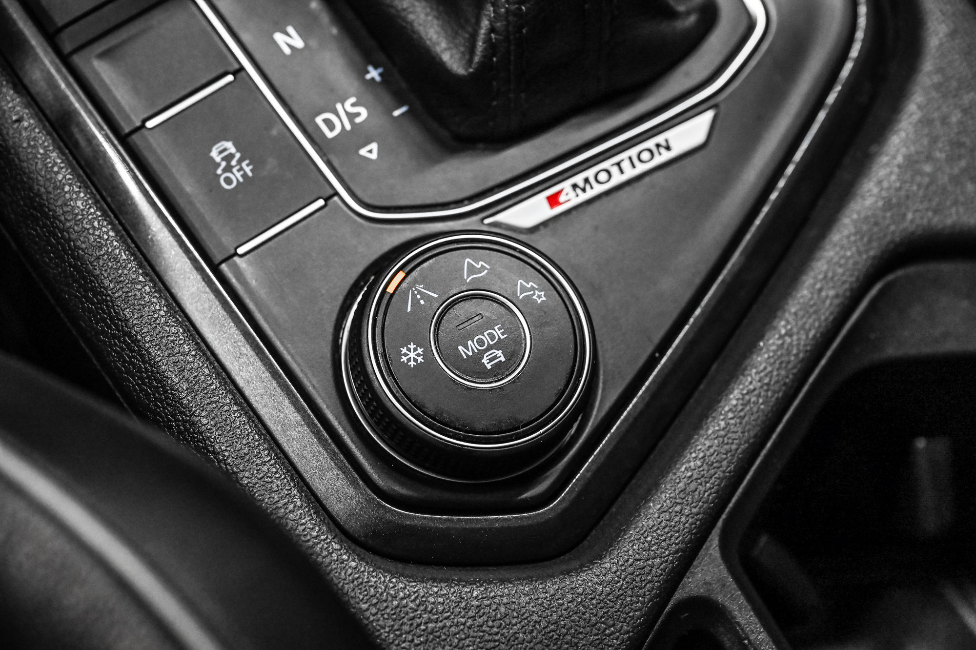 Volkswagen Tiguan  2018 à Dorval, Québec