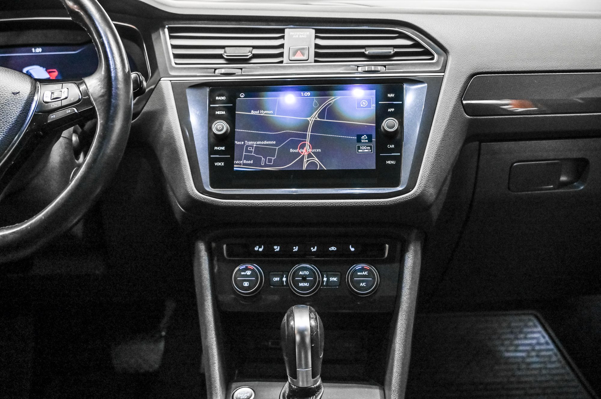 2018 Volkswagen Tiguan in Dorval, Quebec