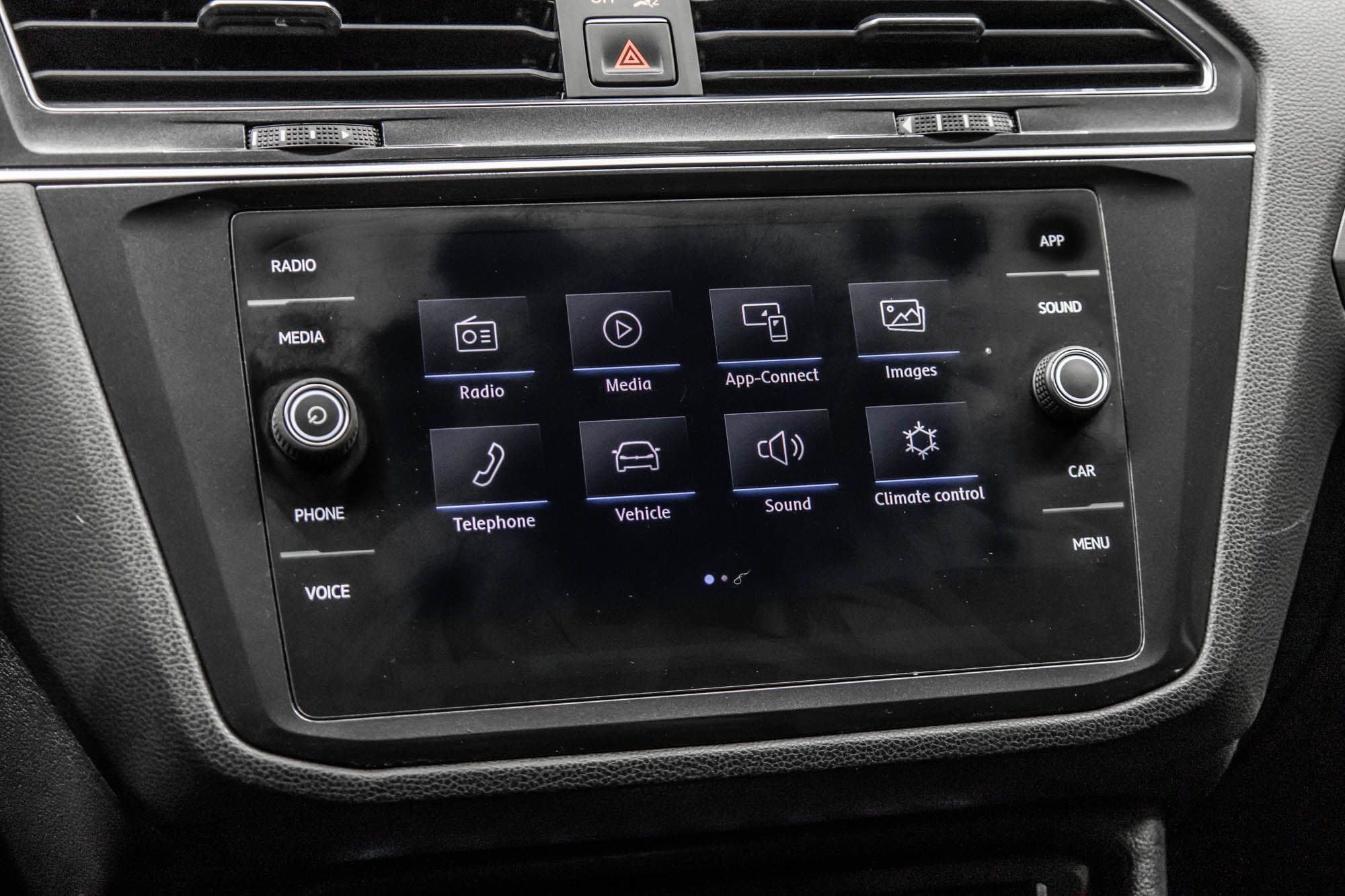 Volkswagen Tiguan  2018