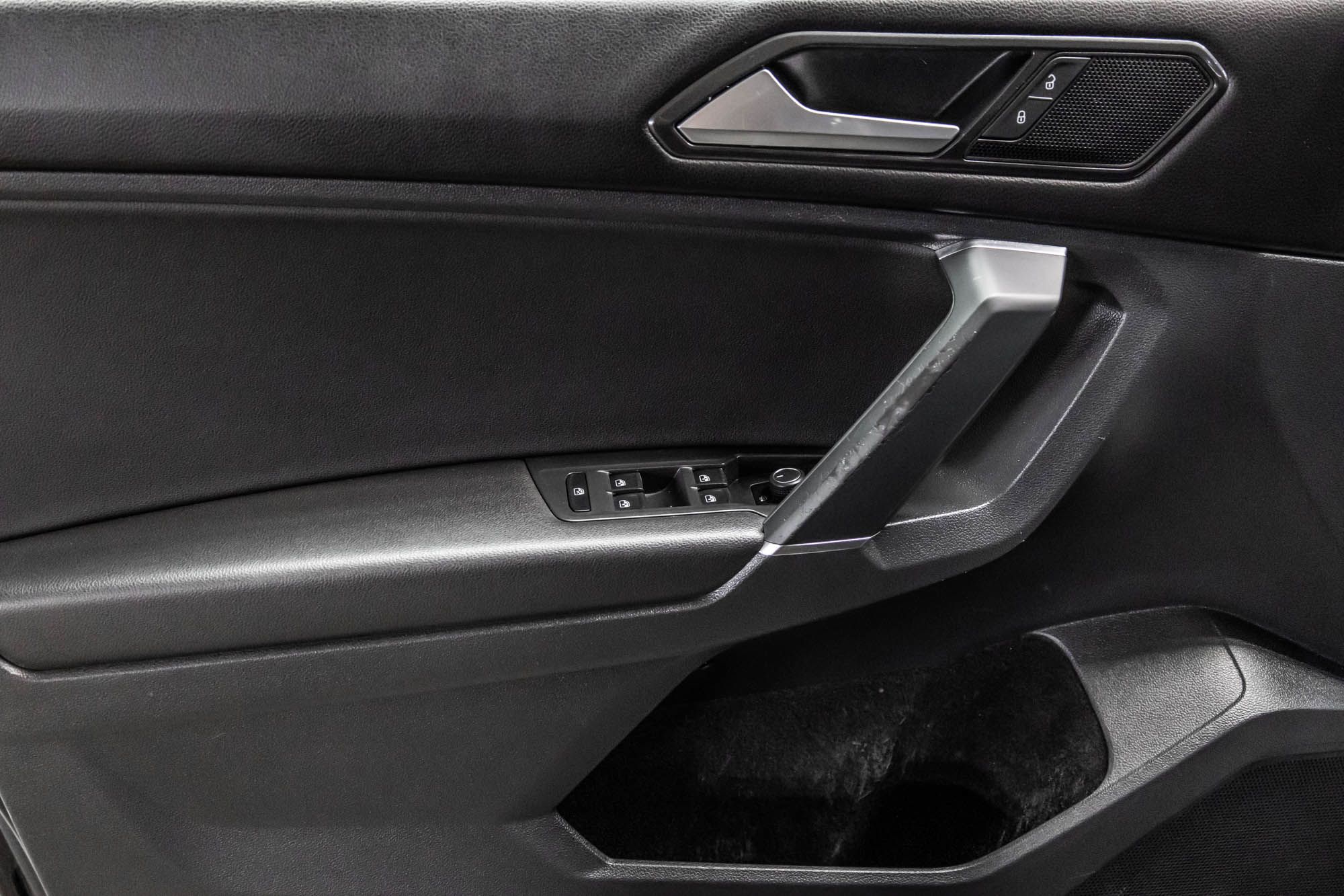 Volkswagen Tiguan  2018