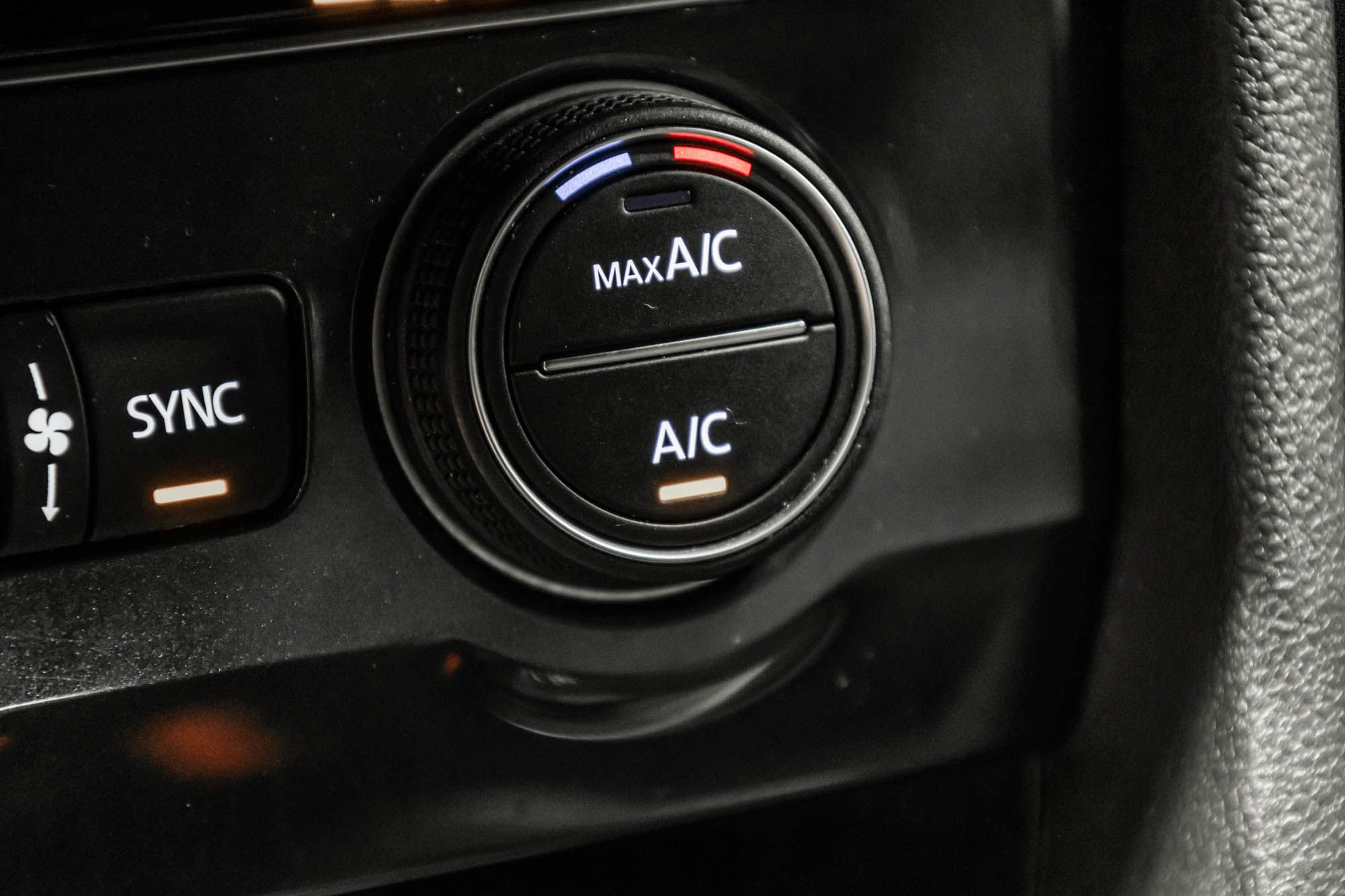 2021 Volkswagen Tiguan in Dorval, Quebec