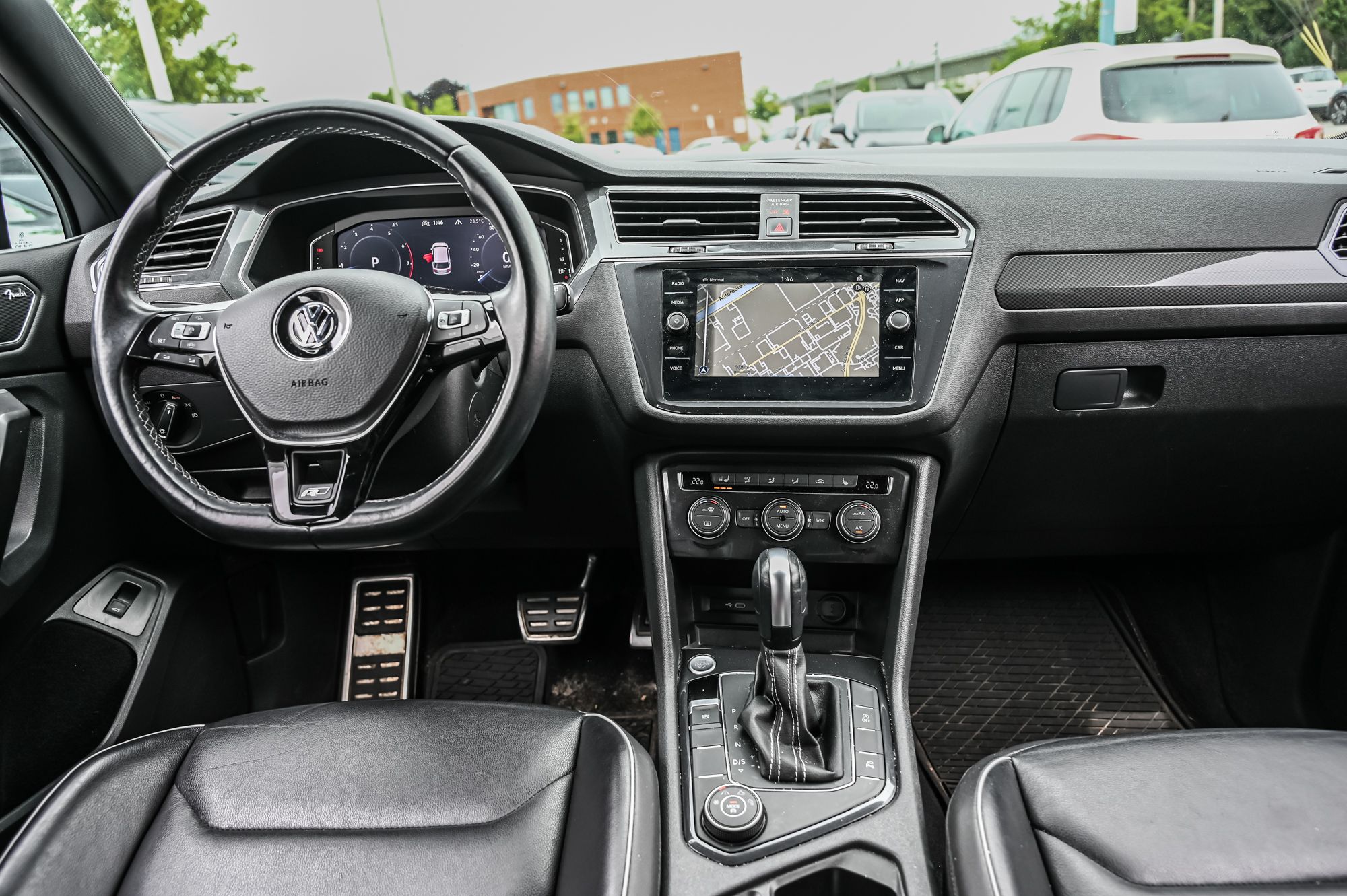 2021 Volkswagen Tiguan in Dorval, Quebec