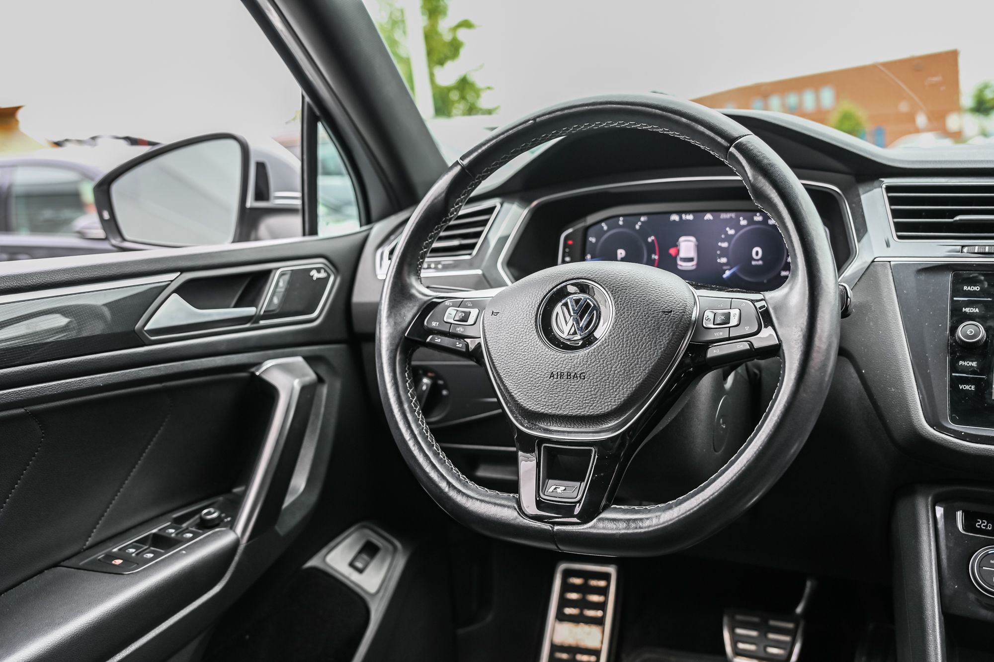 2021 Volkswagen Tiguan in Dorval, Quebec