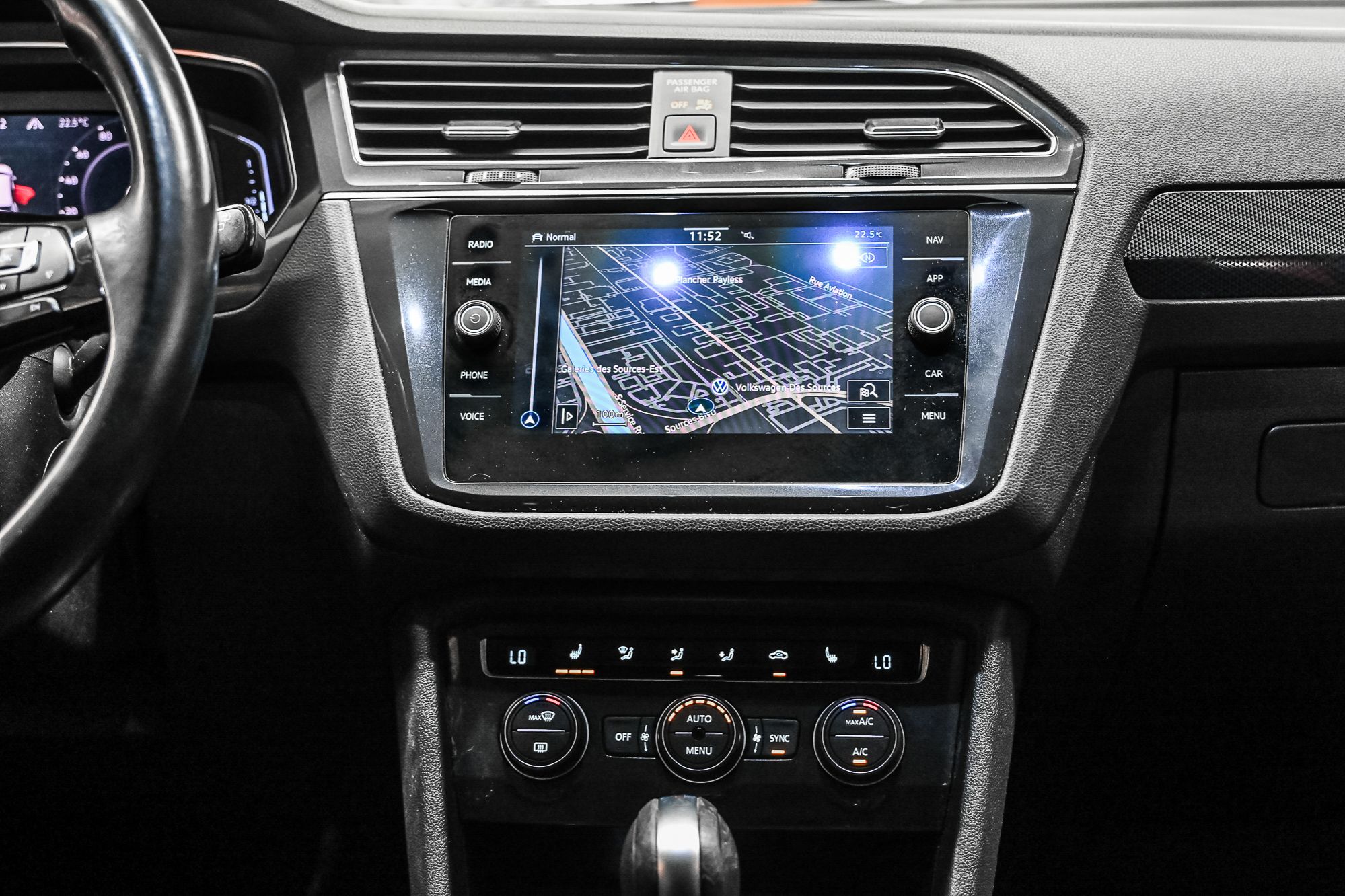 2021 Volkswagen Tiguan in Dorval, Quebec