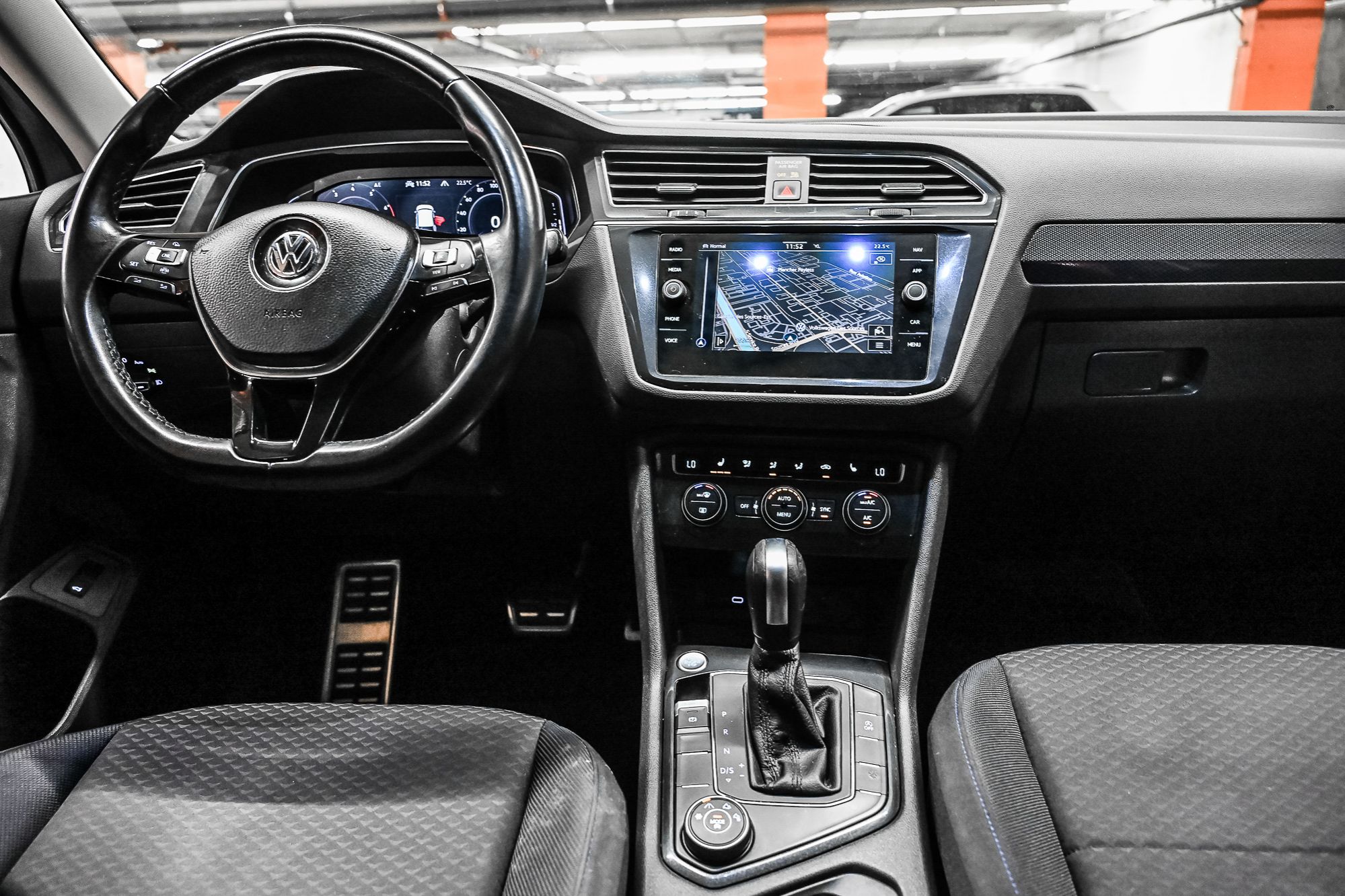 2021 Volkswagen Tiguan in Dorval, Quebec