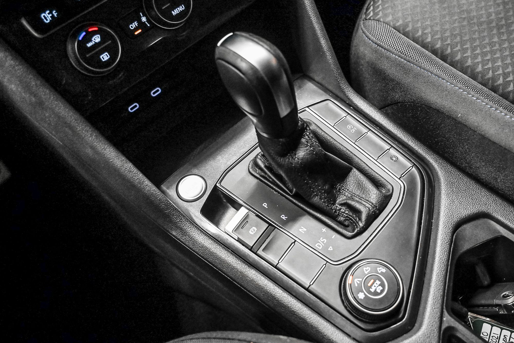 2021 Volkswagen Tiguan in Dorval, Quebec