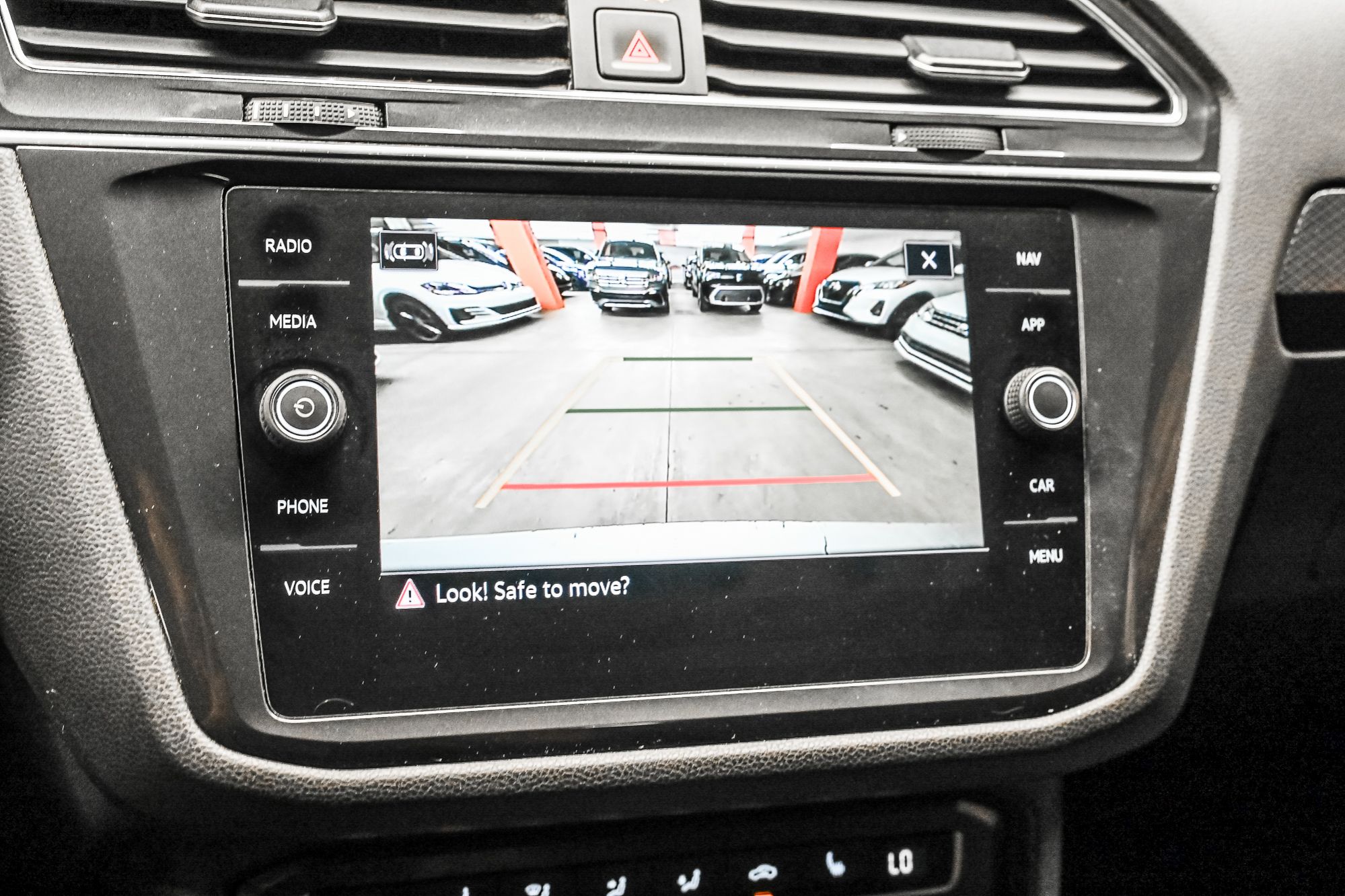 2021 Volkswagen Tiguan in Dorval, Quebec