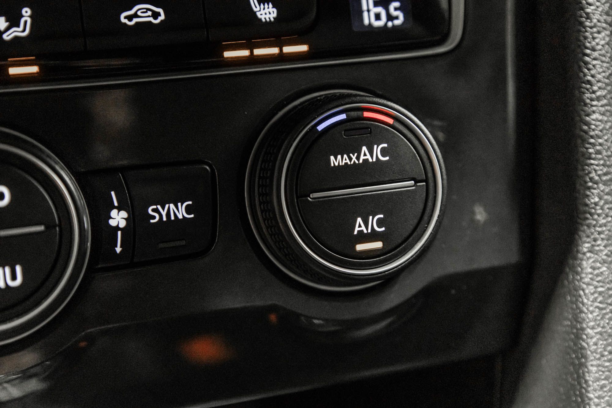 2021 Volkswagen Tiguan in Dorval, Quebec