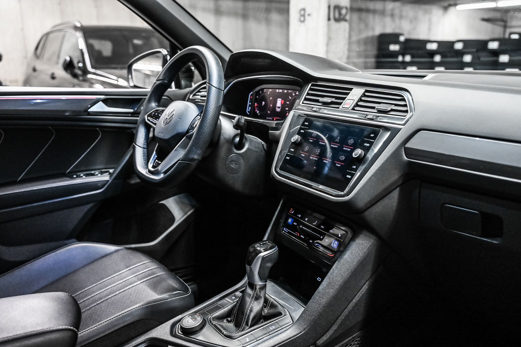 Volkswagen Tiguan  2022 à Dorval, Québec