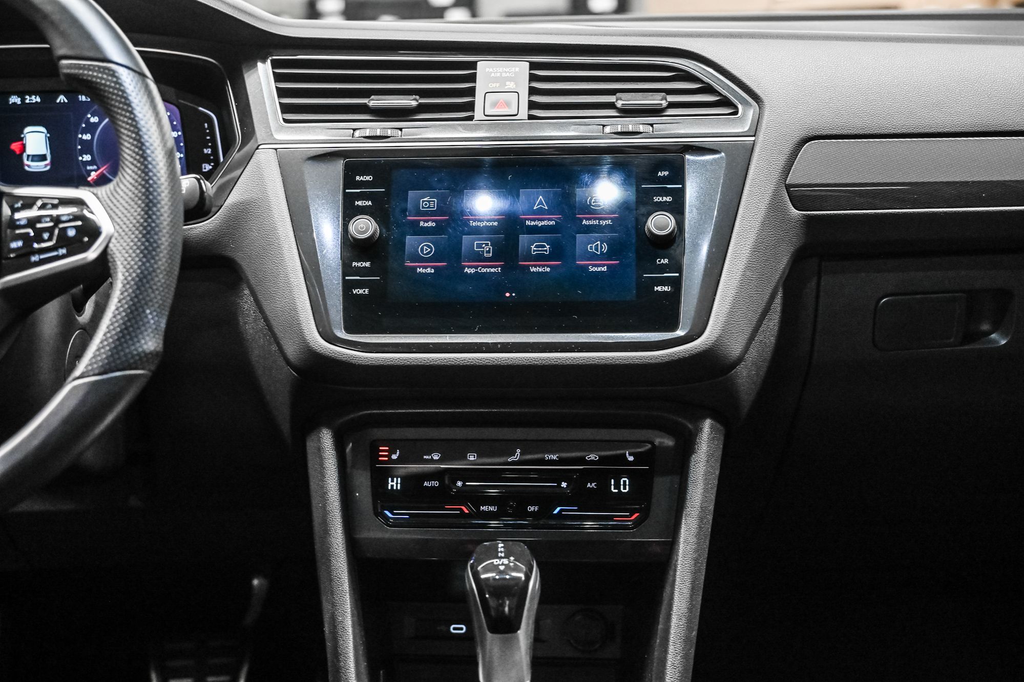 Volkswagen Tiguan  2022 à Dorval, Québec