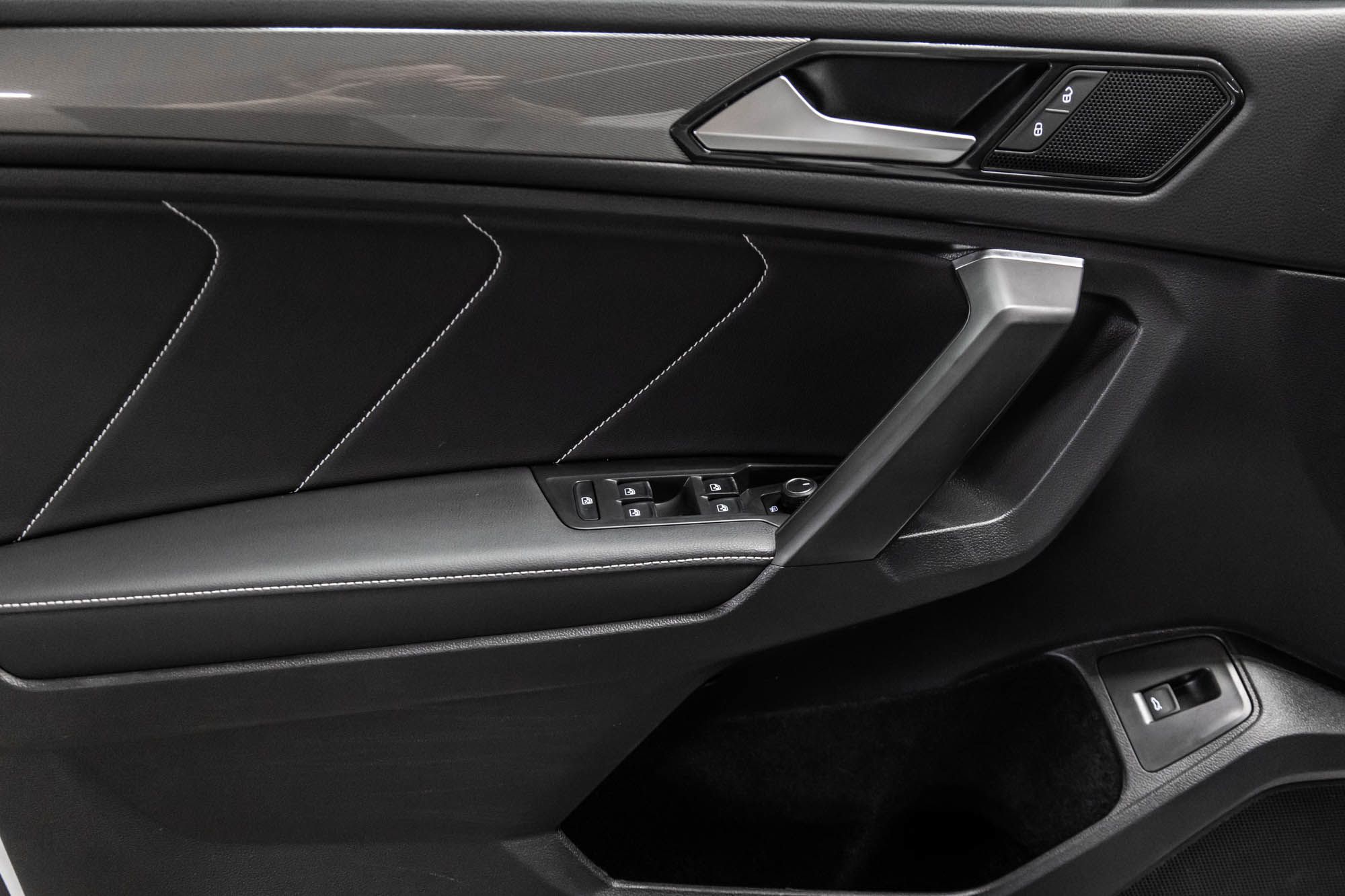 Volkswagen Tiguan  2022