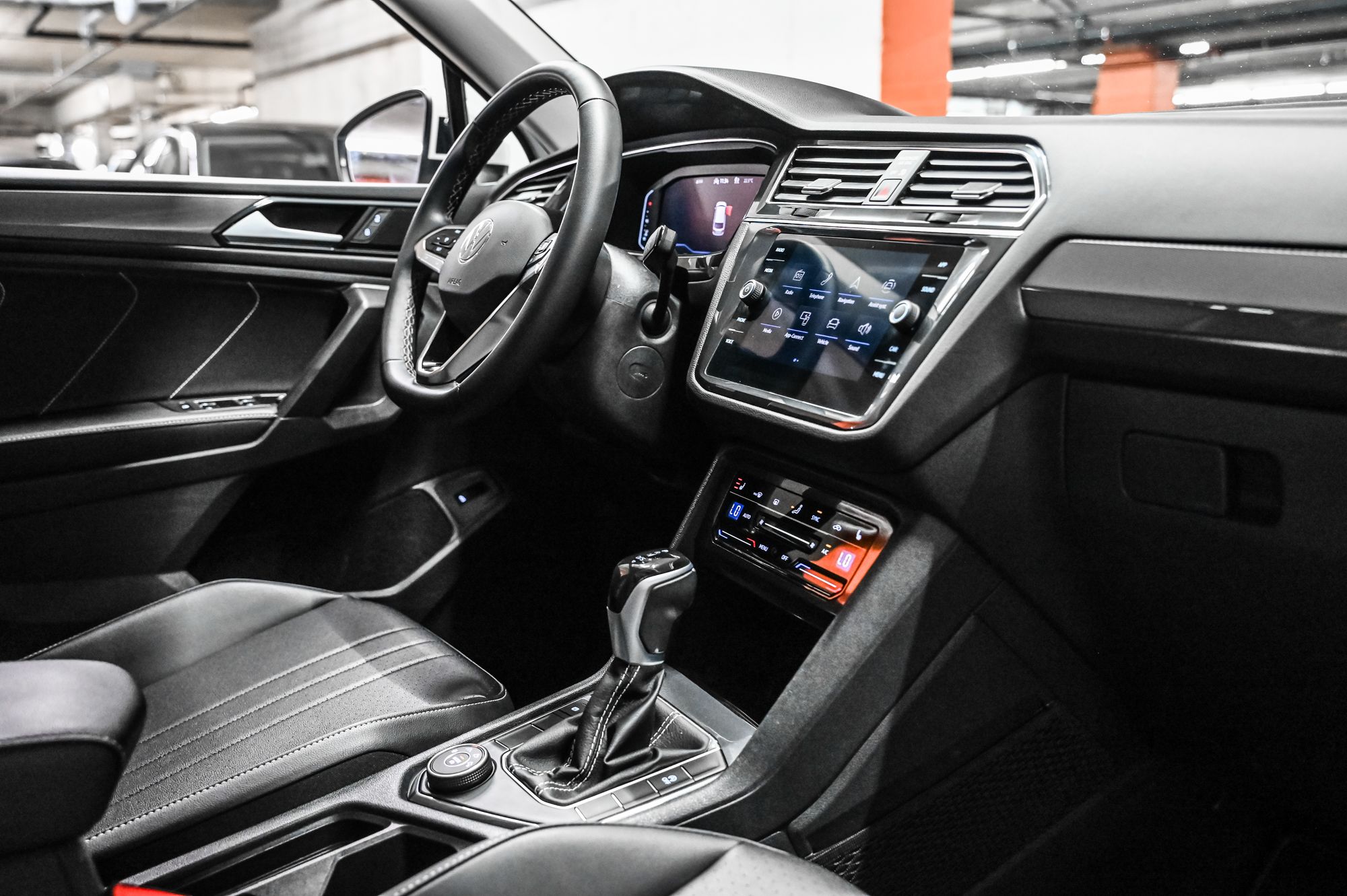2023 Volkswagen Tiguan in Dorval, Quebec