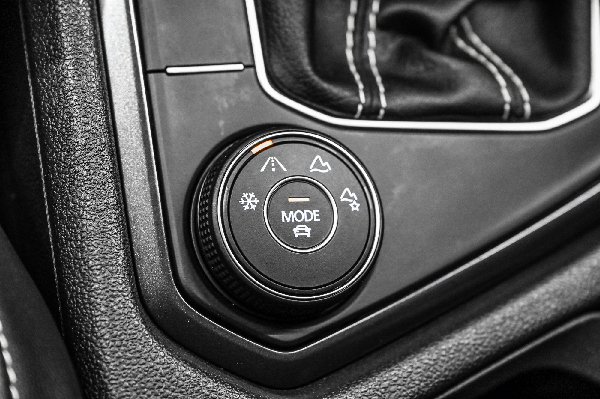 2023 Volkswagen Tiguan in Dorval, Quebec