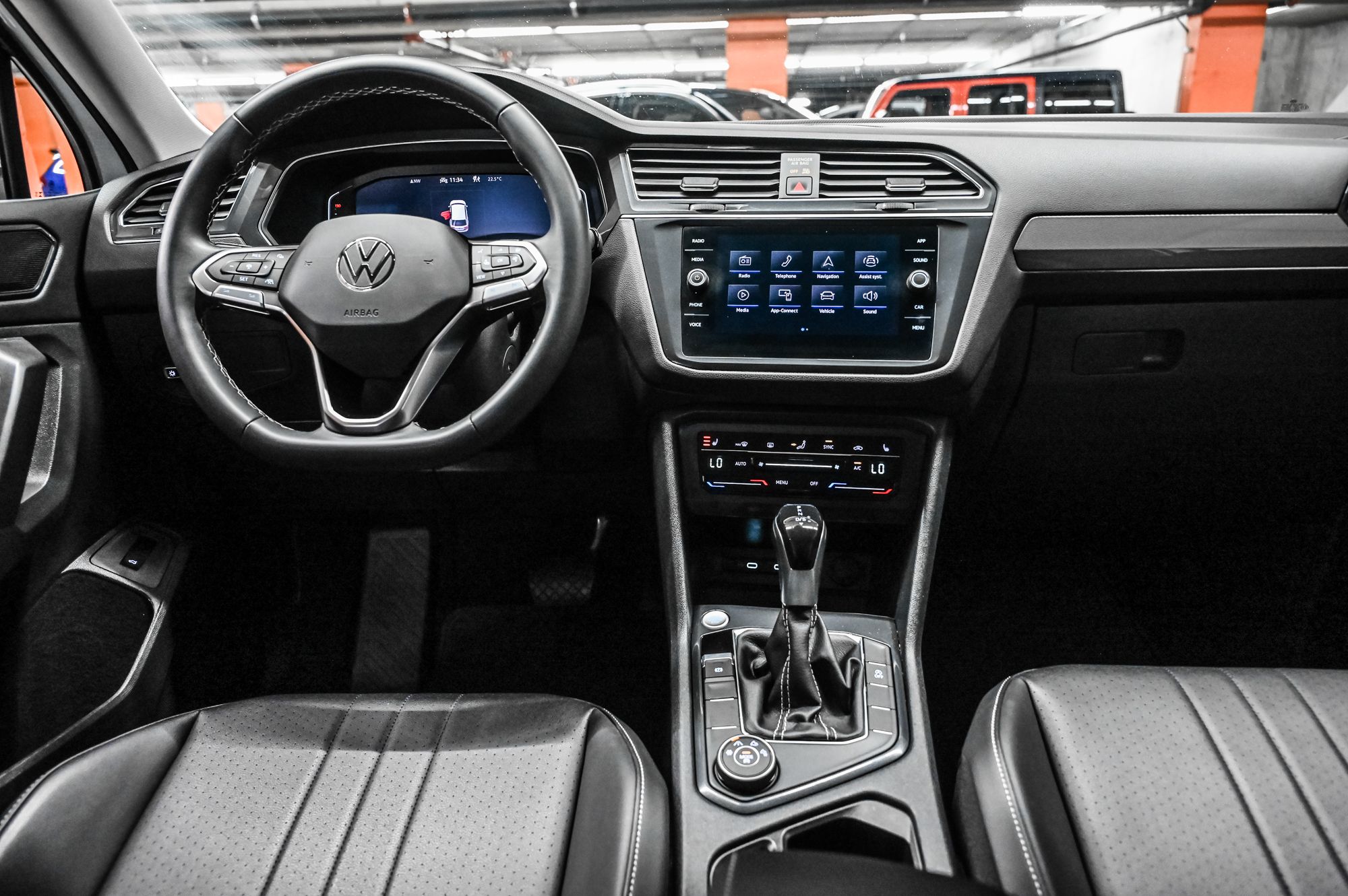 2023 Volkswagen Tiguan in Dorval, Quebec
