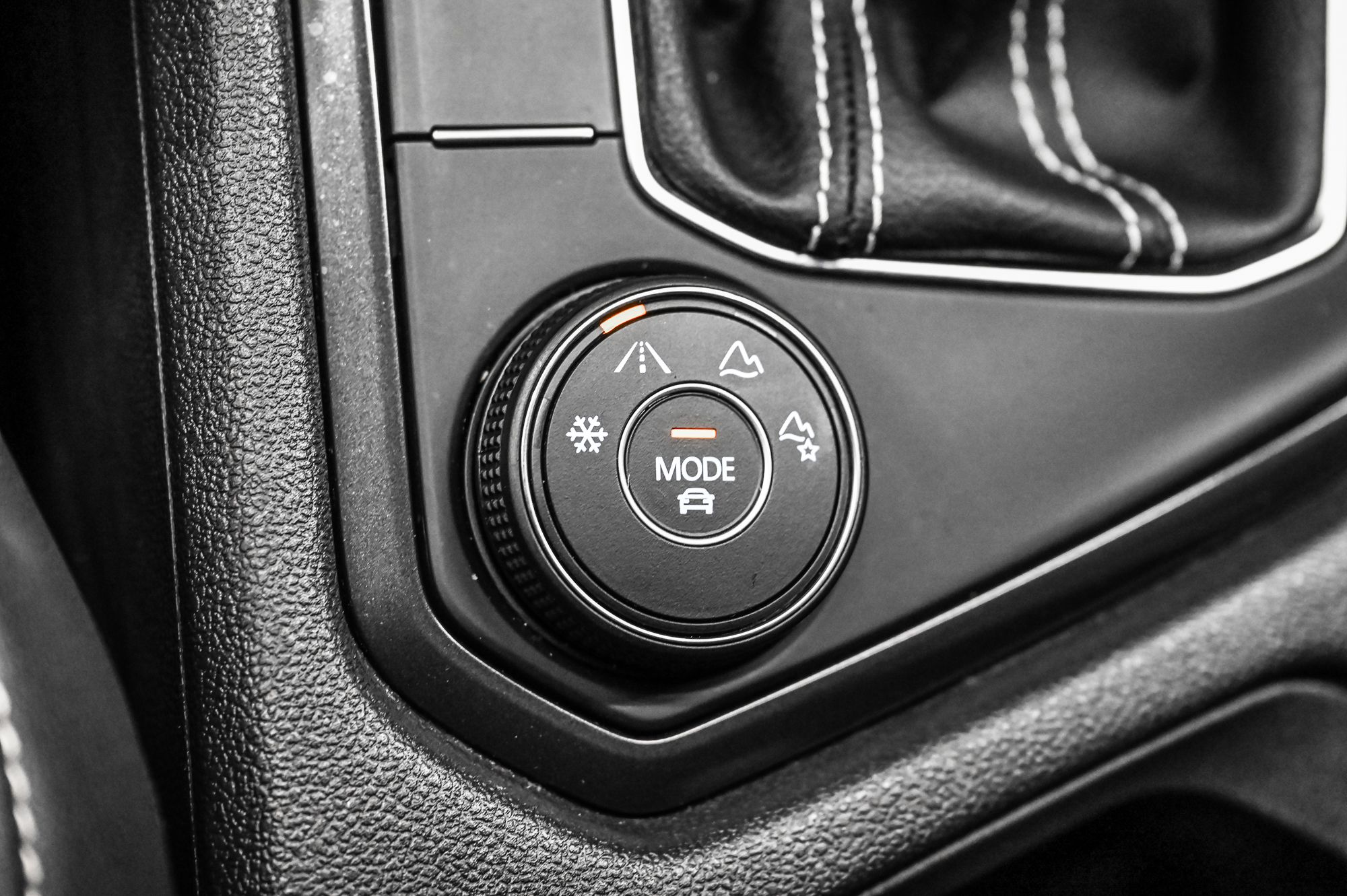 2023 Volkswagen Tiguan in Dorval, Quebec