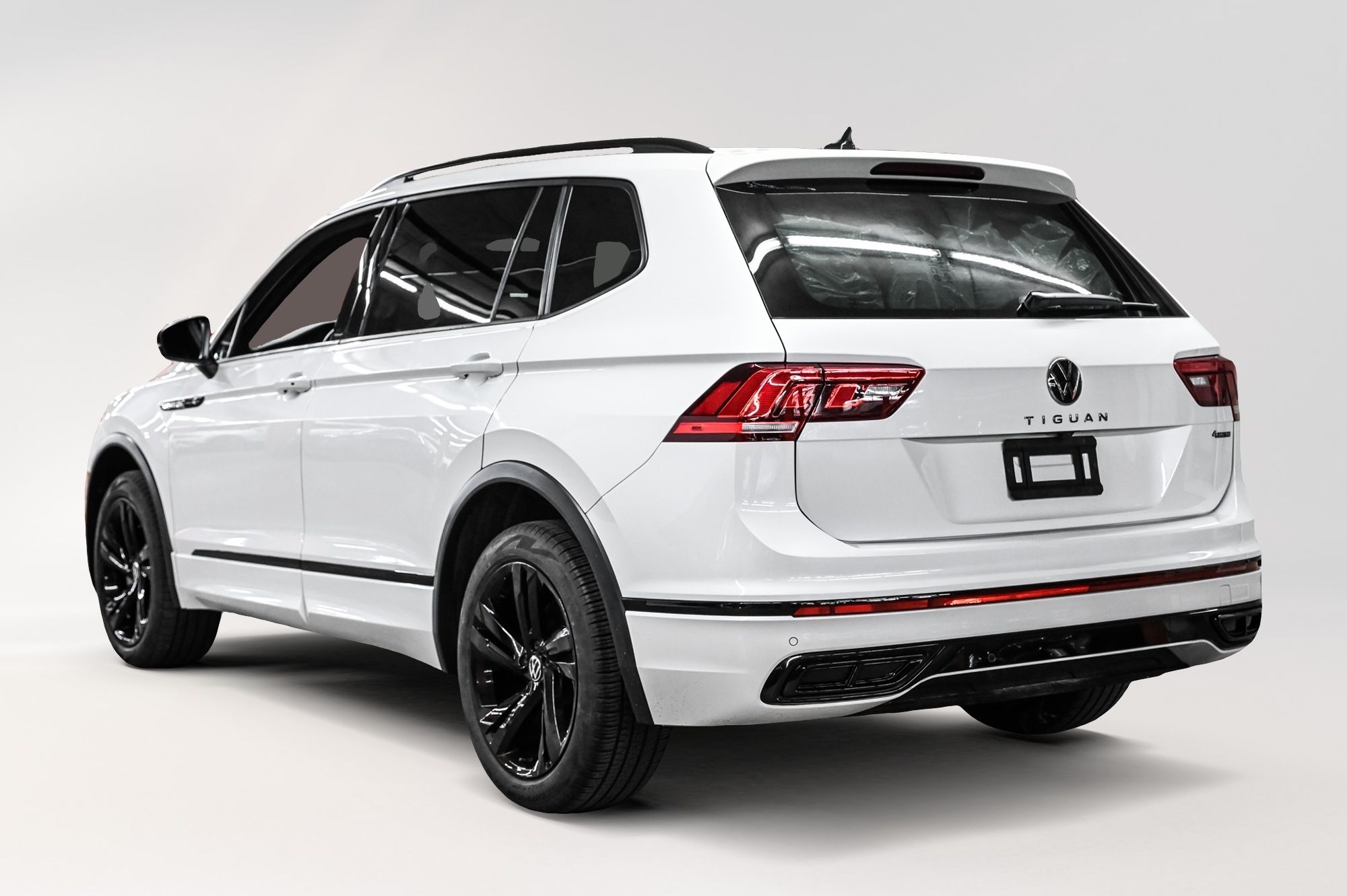 2023 Volkswagen Tiguan in Dorval, Quebec