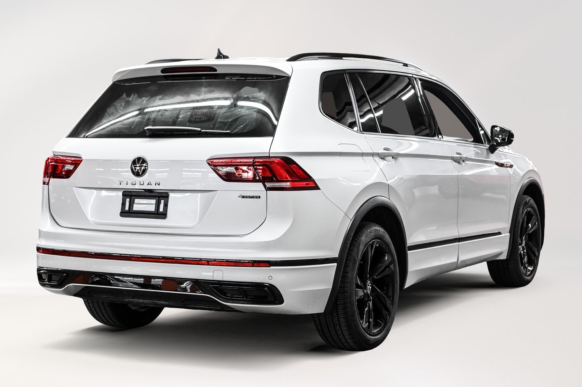 2023 Volkswagen Tiguan in Dorval, Quebec