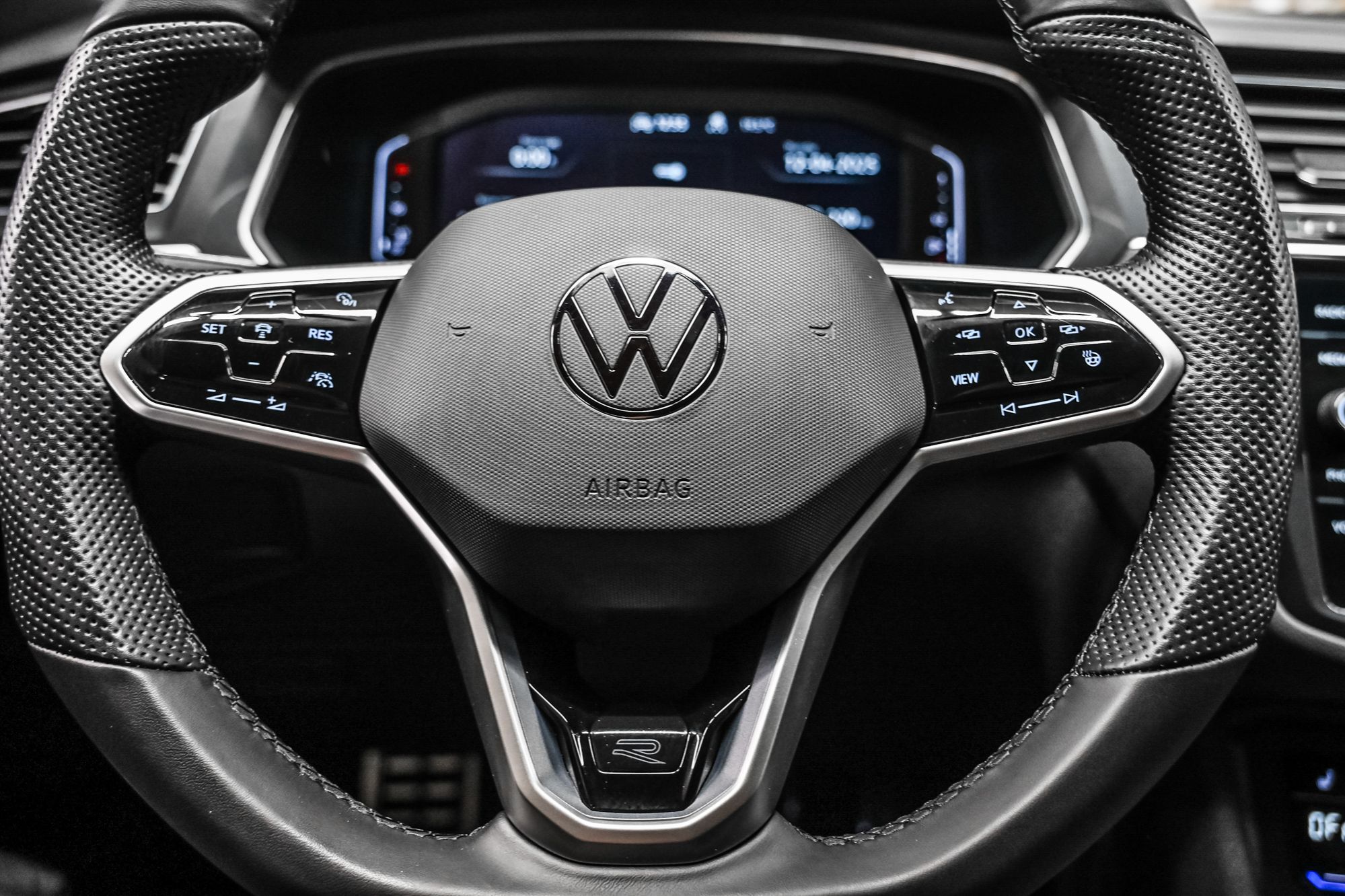 Volkswagen Tiguan  2023