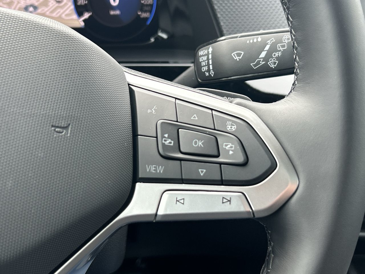 Volkswagen Atlas Cross Sport  2024 à Dorval, Québec