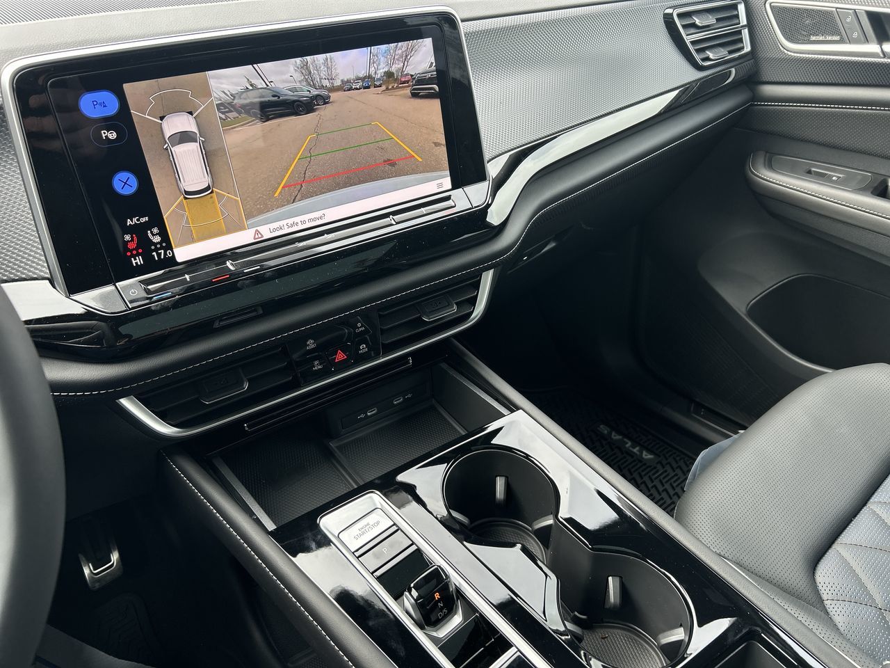 Volkswagen Atlas Cross Sport  2024 à Dorval, Québec