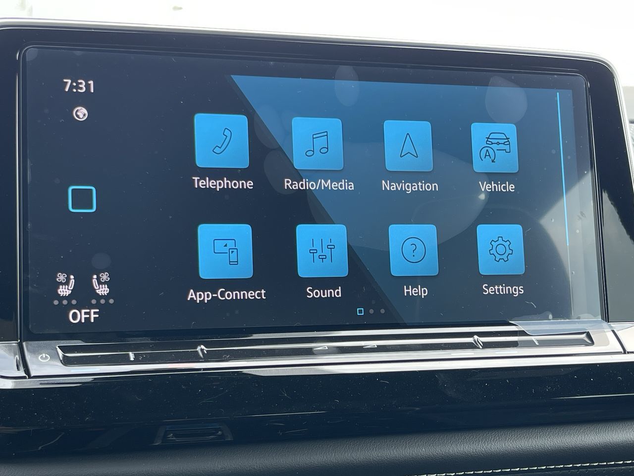 2024 Volkswagen Atlas Cross Sport in Dorval, Quebec