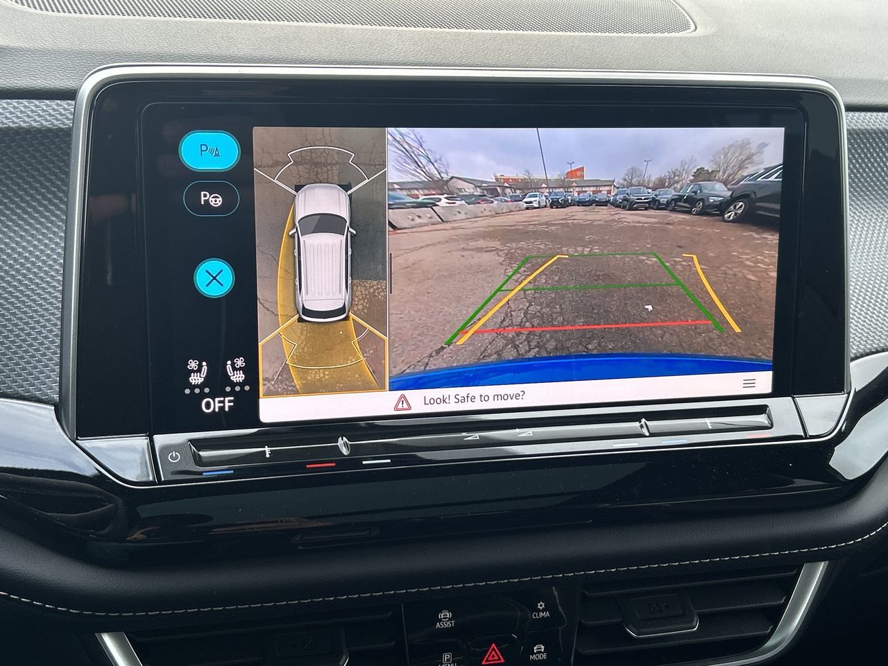 Volkswagen Atlas Cross Sport  2024 à Dorval, Québec