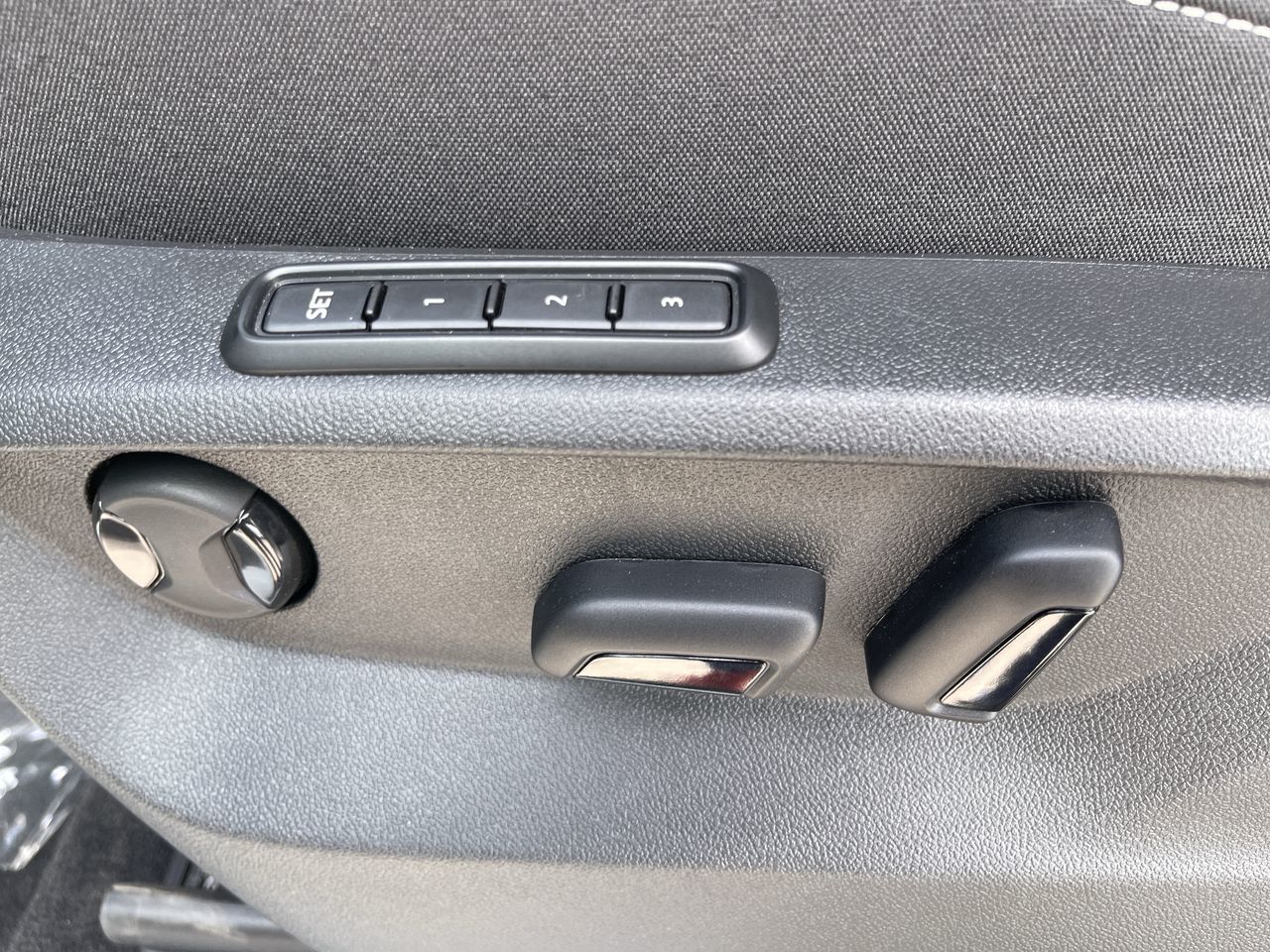 2024 Volkswagen Atlas Cross Sport in Dorval, Quebec