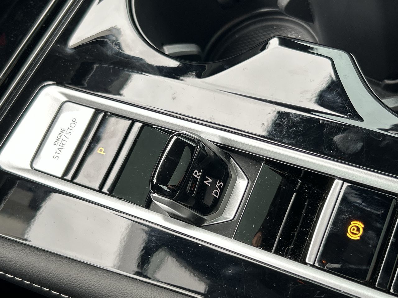 2026 Volkswagen Atlas Cross Sport in Dorval, Quebec