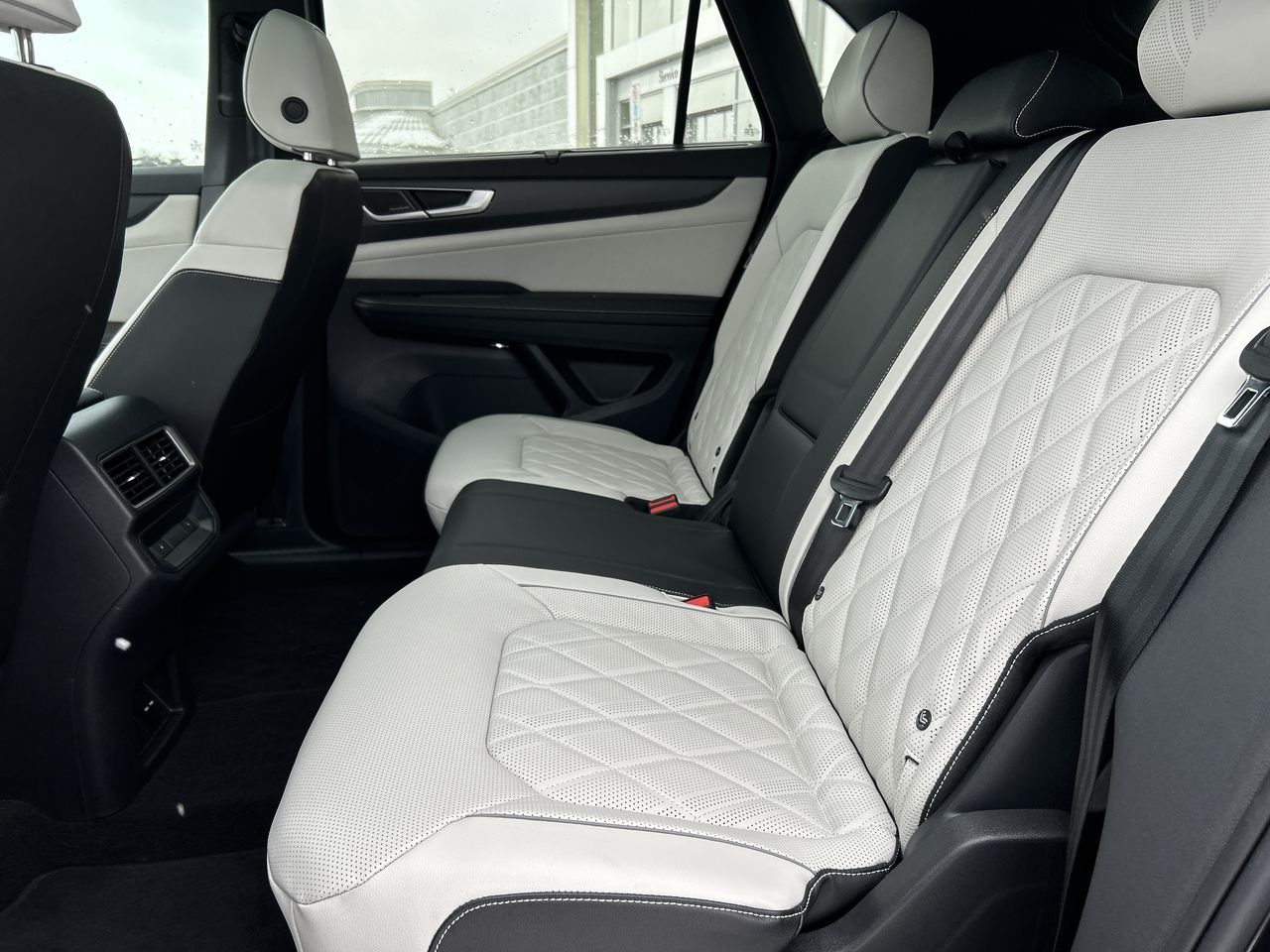 2026 Volkswagen Atlas Cross Sport in Dorval, Quebec