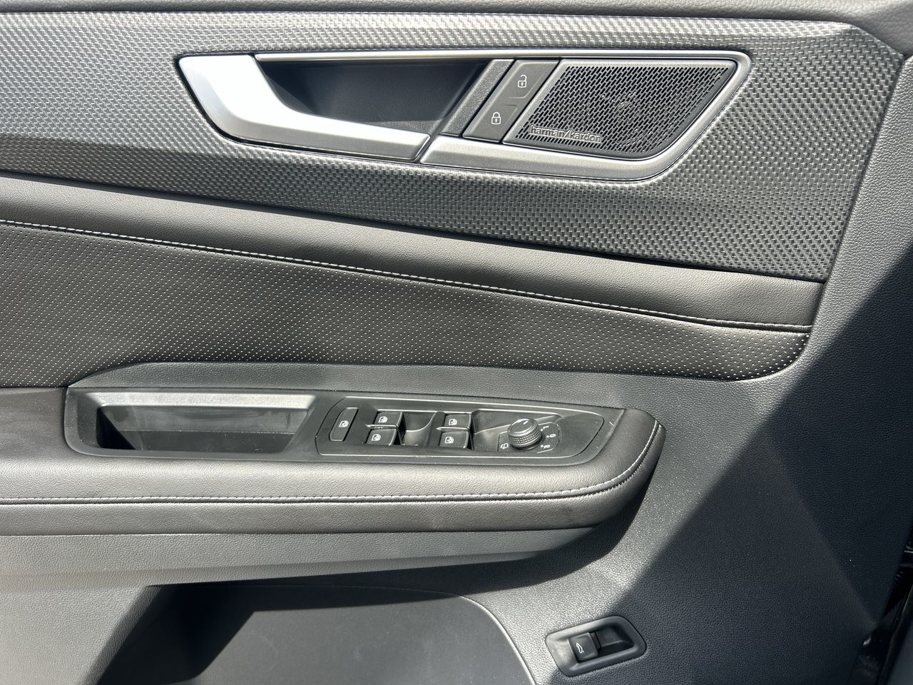Volkswagen Atlas Cross Sport  2026 à Dorval, Québec