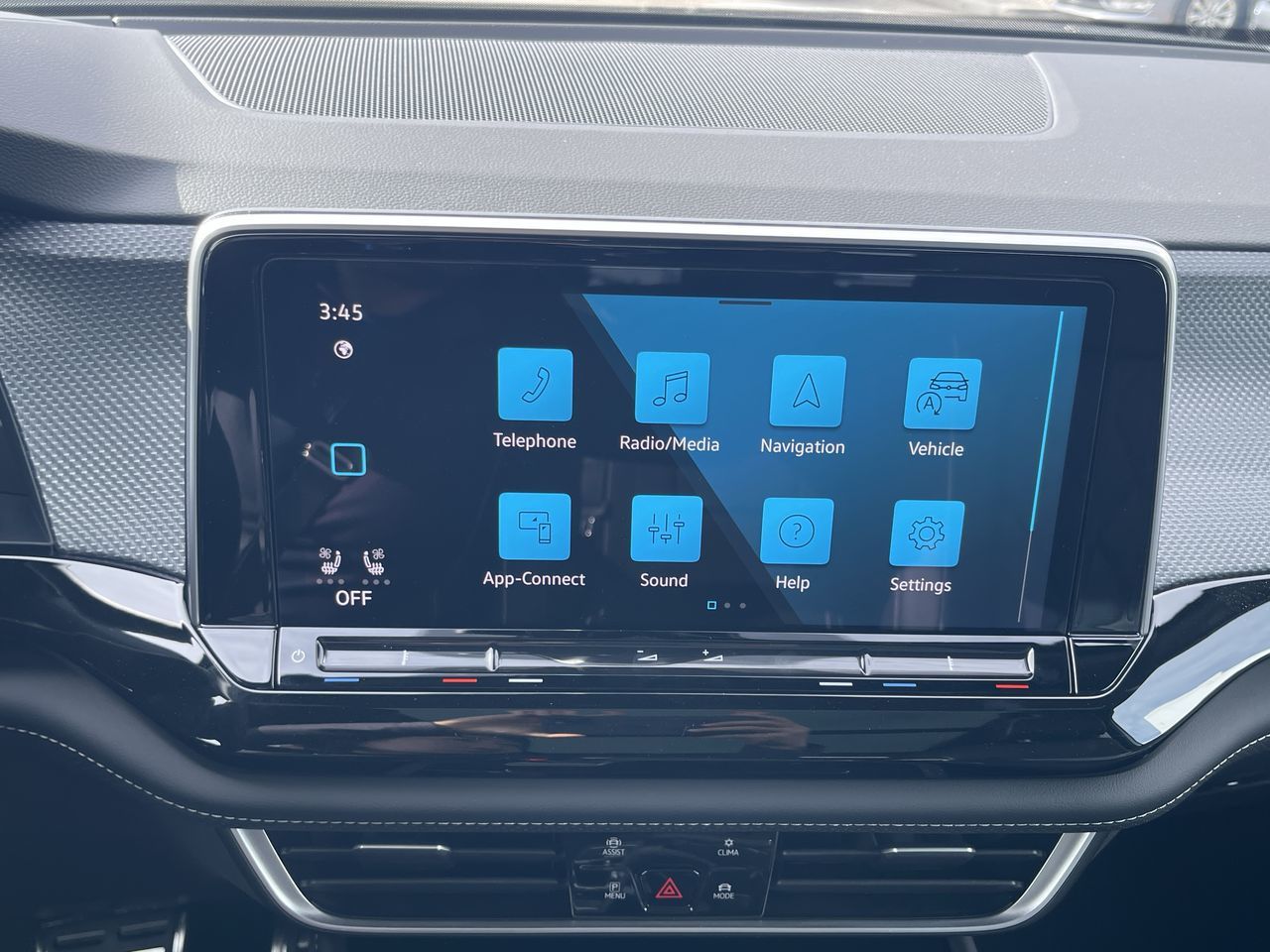2026 Volkswagen Atlas Cross Sport in Dorval, Quebec