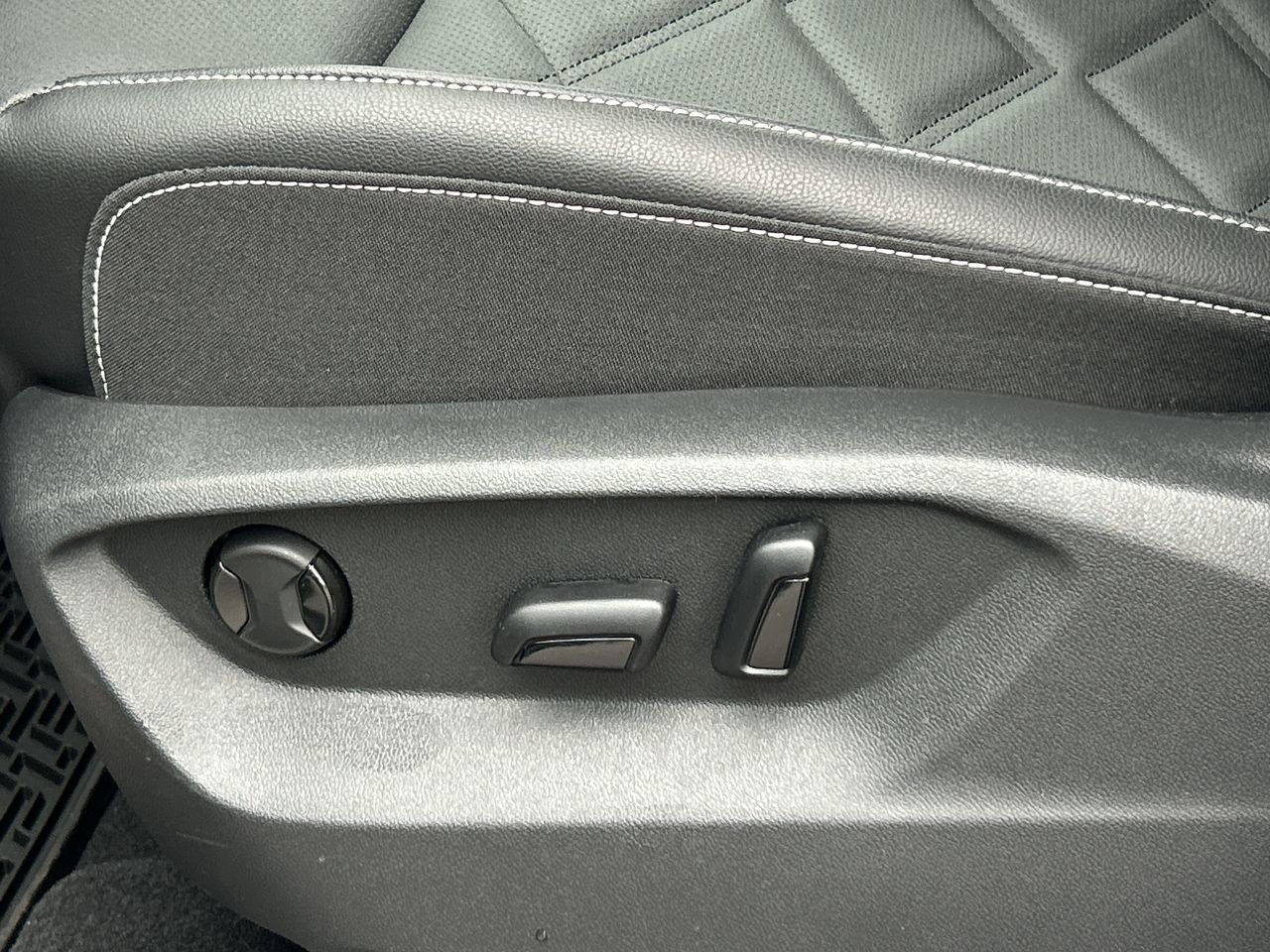 2024 Volkswagen Atlas in Dorval, Quebec
