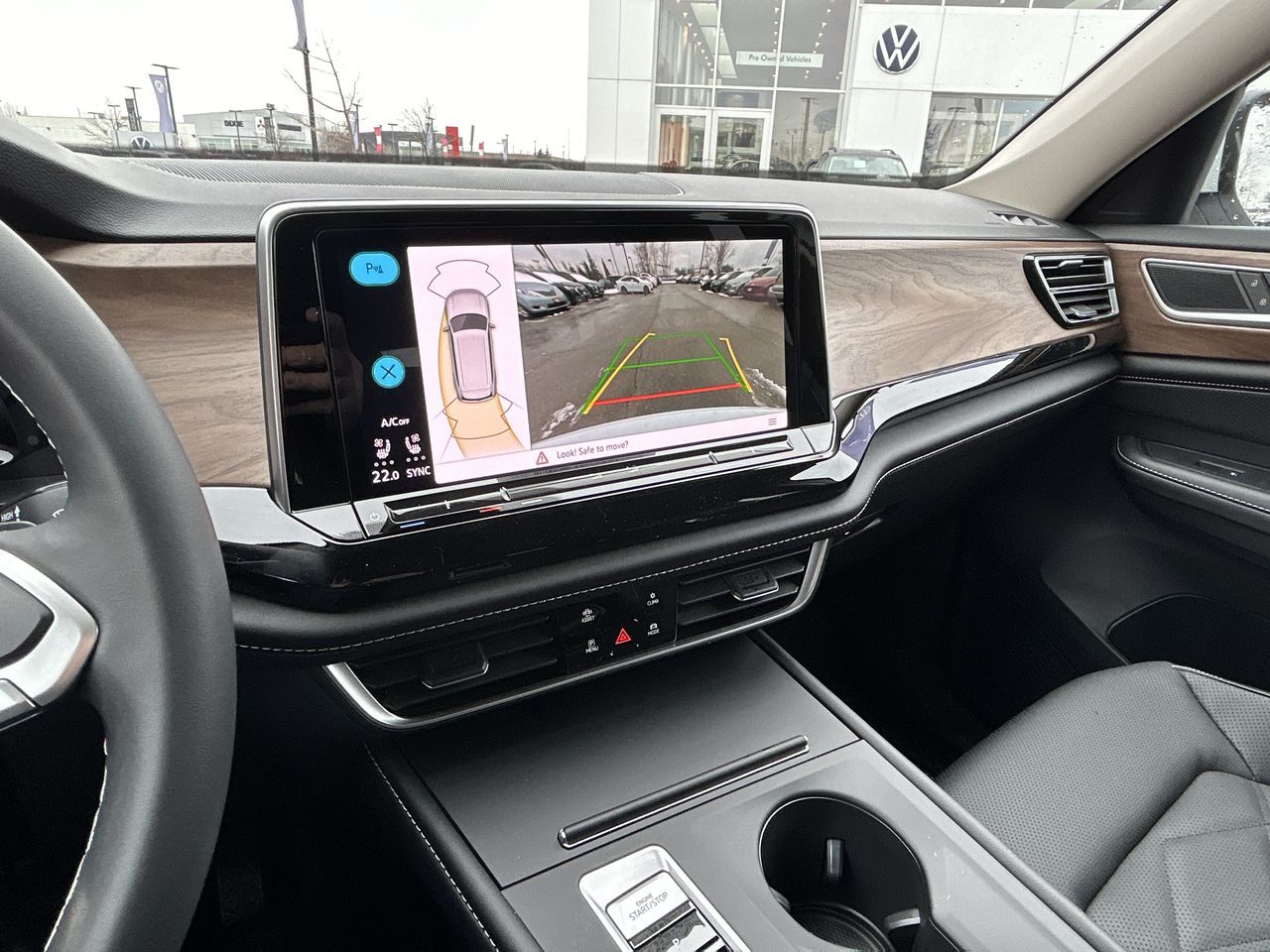 2024 Volkswagen Atlas in Dorval, Quebec