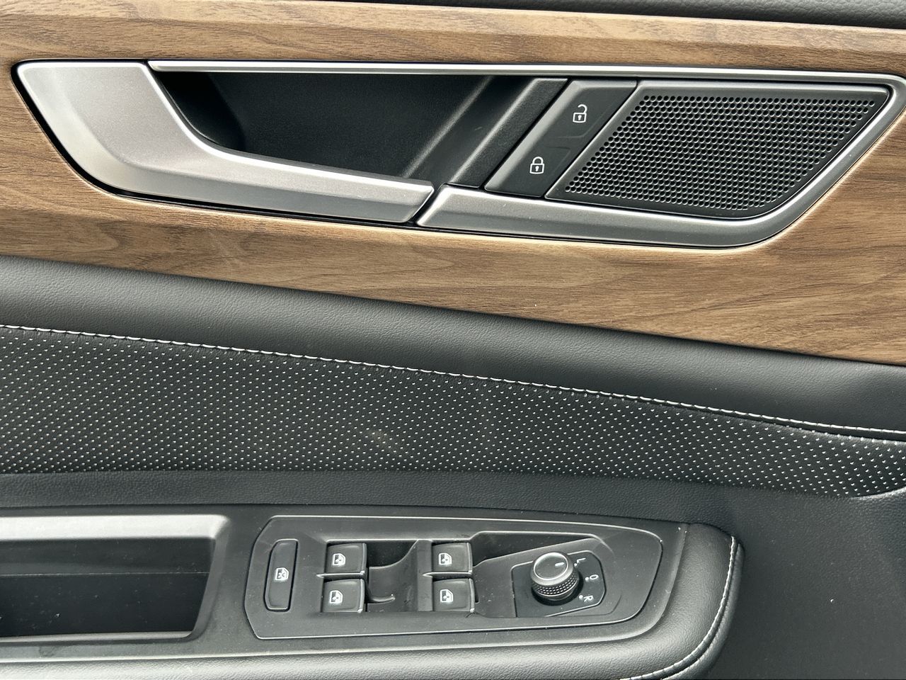 2024 Volkswagen Atlas in Dorval, Quebec