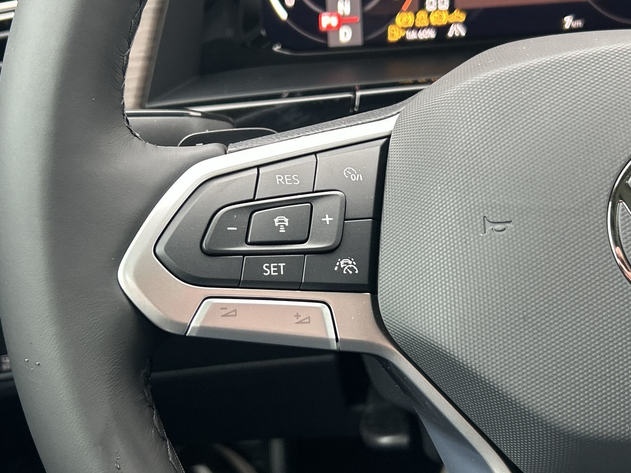 2025 Volkswagen Atlas in Dorval, Quebec