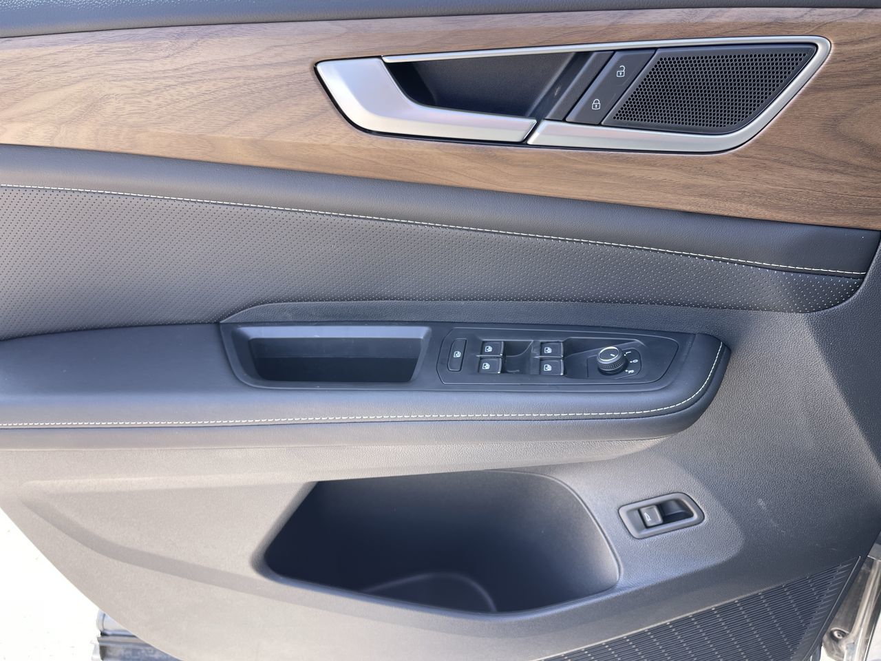 Volkswagen Atlas  2025 à Dorval, Québec