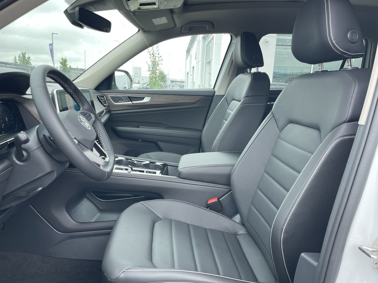 2025 Volkswagen Atlas in Dorval, Quebec