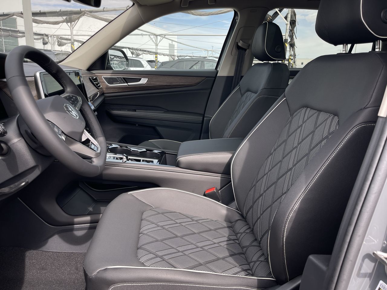 2026 Volkswagen Atlas in Dorval, Quebec