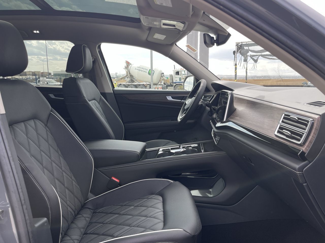 2026 Volkswagen Atlas in Dorval, Quebec