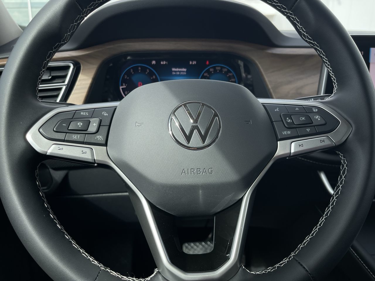 2026 Volkswagen Atlas in Dorval, Quebec