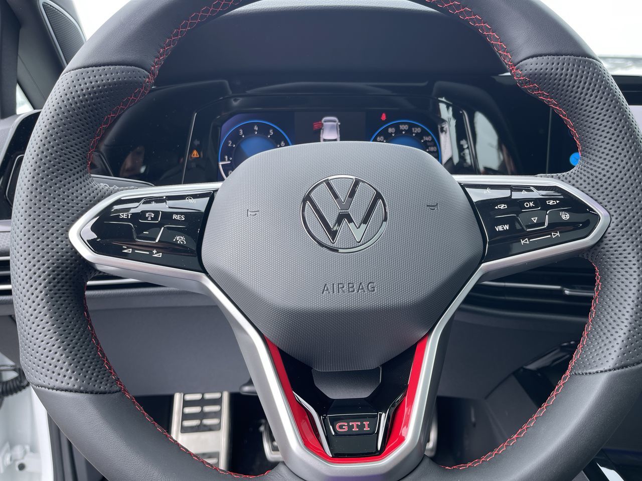 2024 Volkswagen Golf GTI in Dorval, Quebec