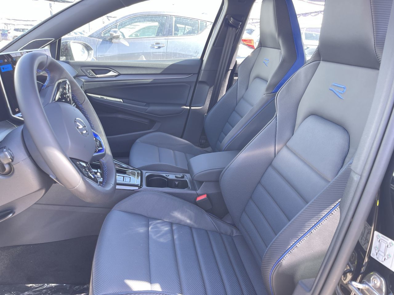 Volkswagen Golf R  2026 à Dorval, Québec