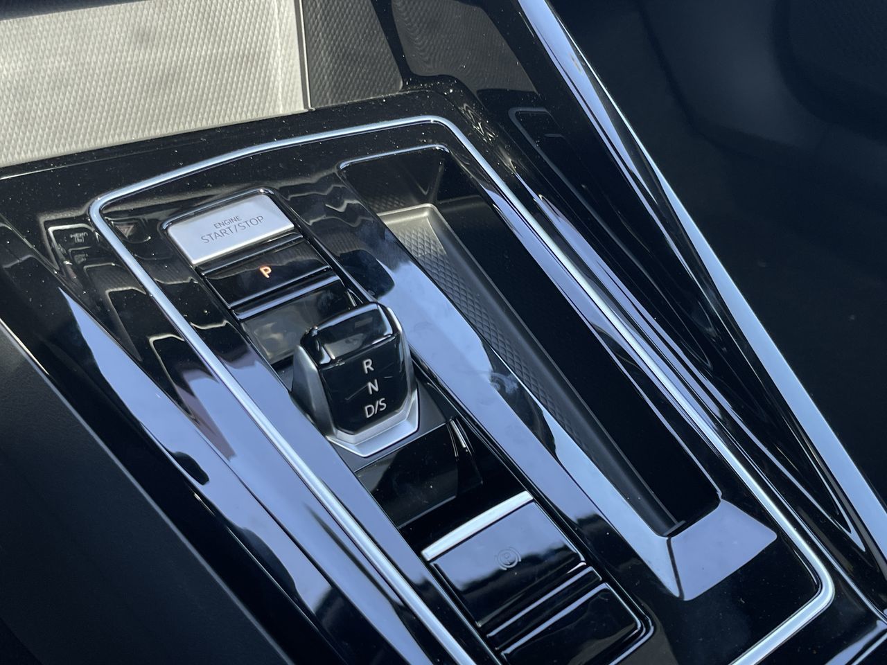 Volkswagen Golf R  2026 à Dorval, Québec