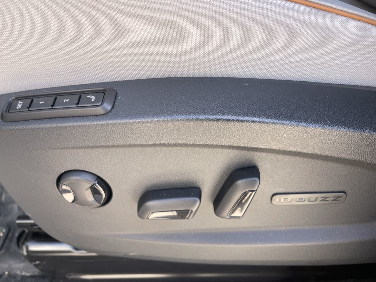 2025 Volkswagen ID. Buzz in Dorval, Quebec