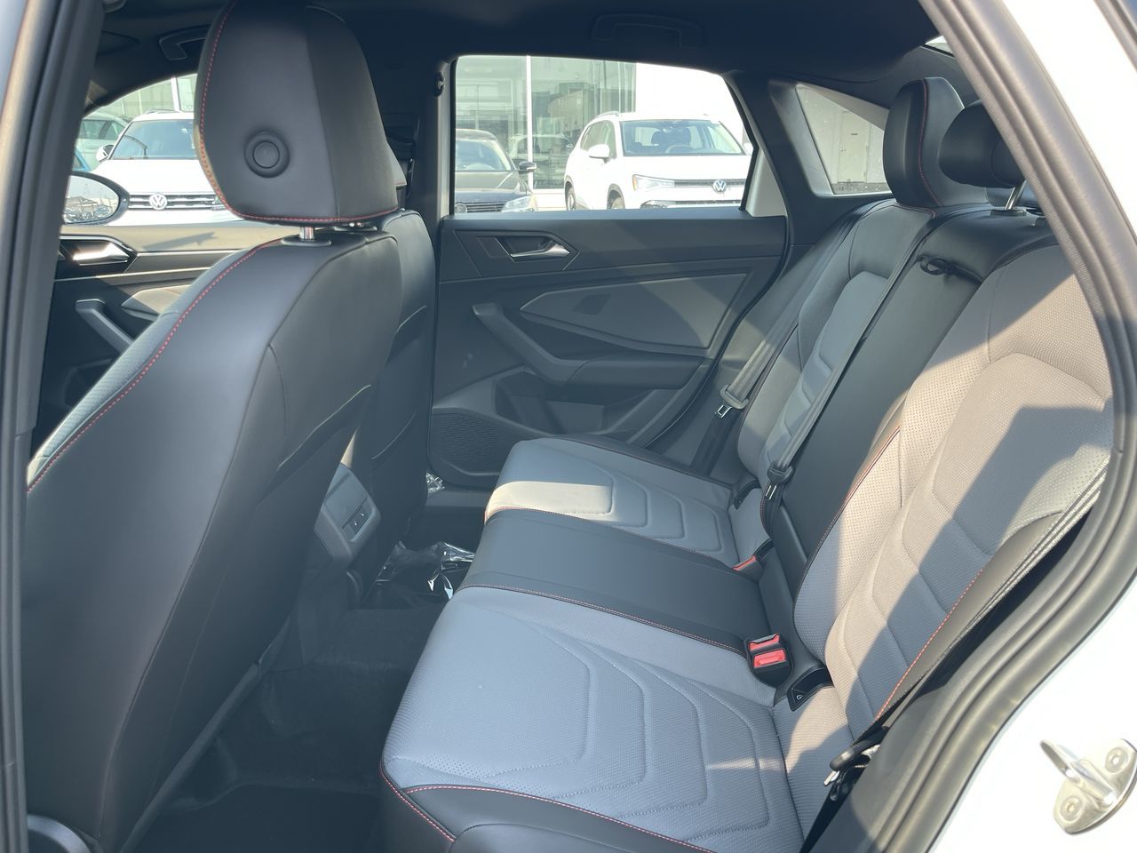 Volkswagen Jetta GLI  2027 à Dorval, Québec